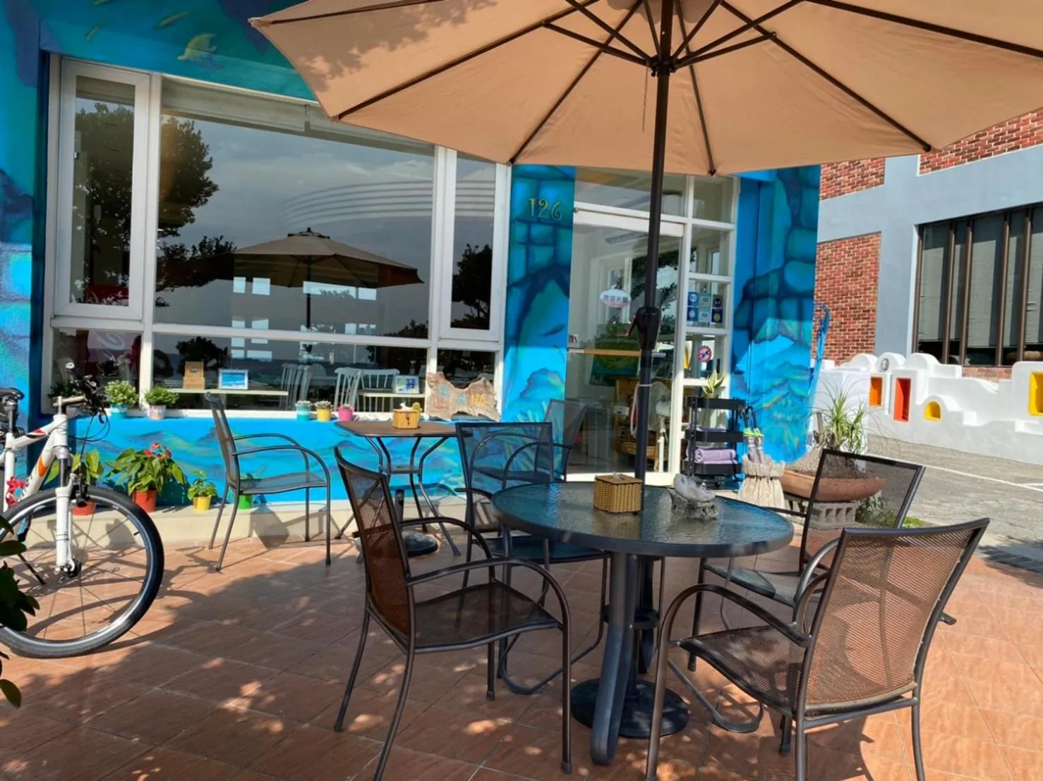 Patio in LoveSea 126 Beach Inn