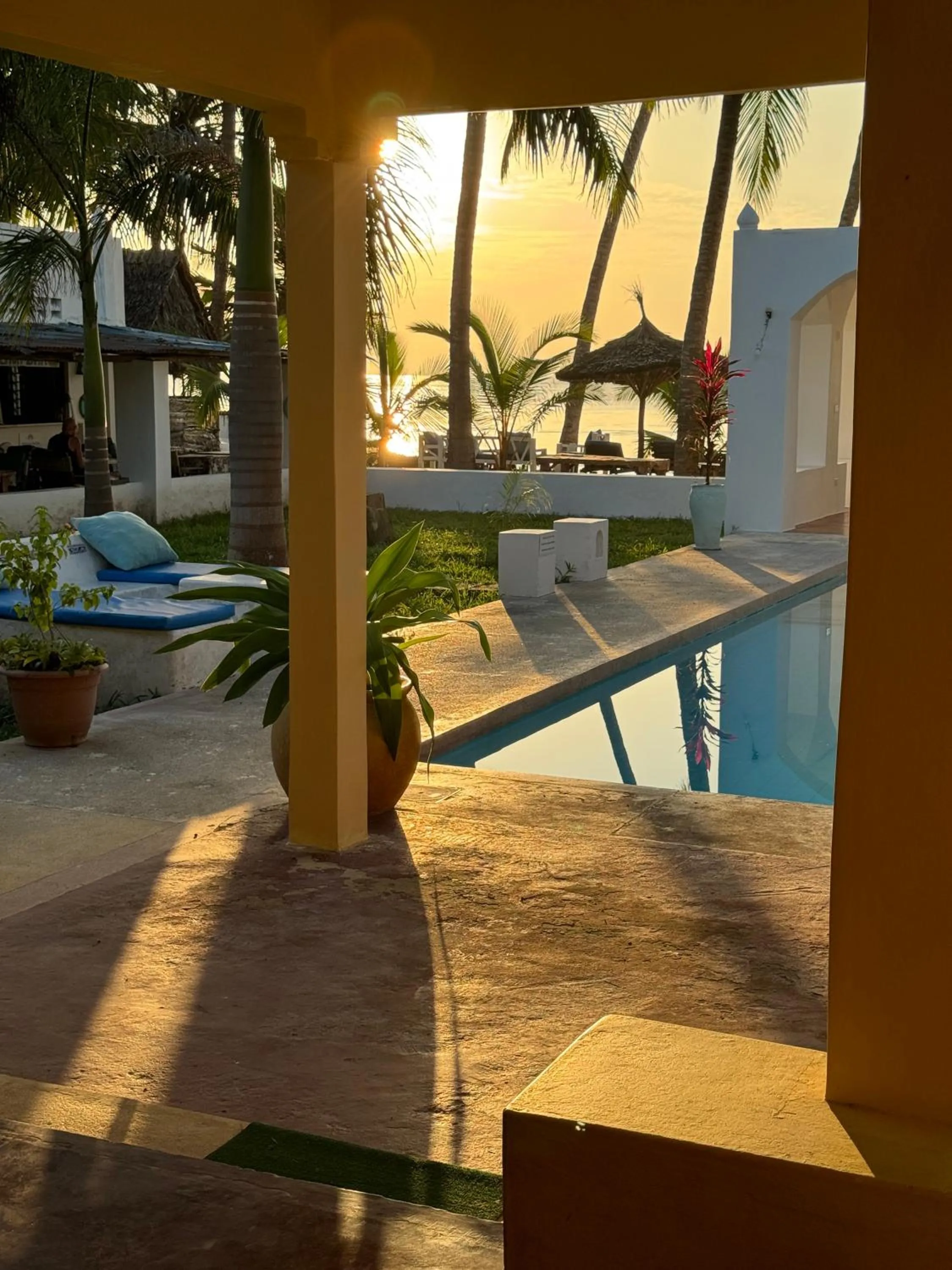 Day in Sawa Sawa Beach House