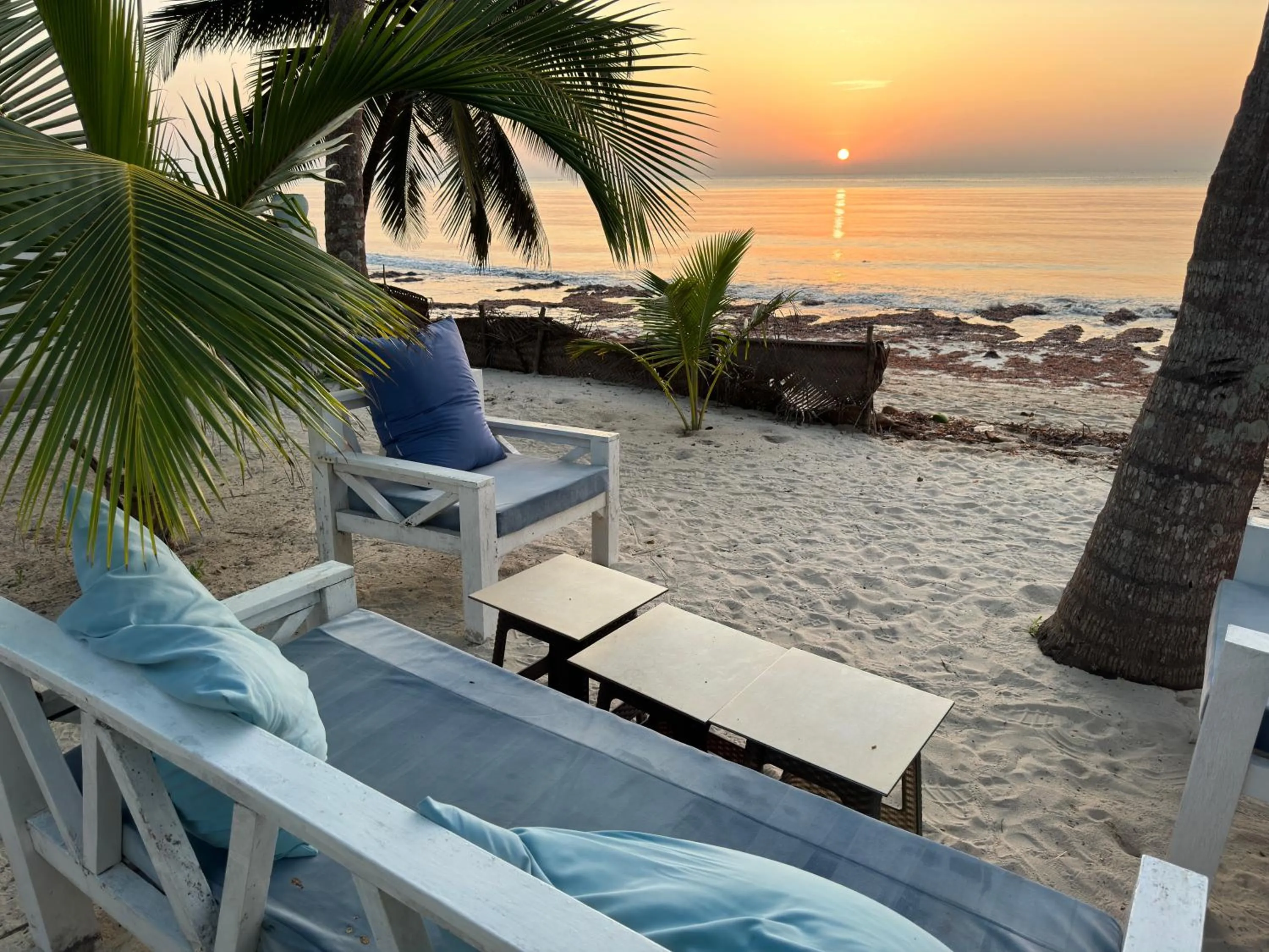 Day in Sawa Sawa Beach House