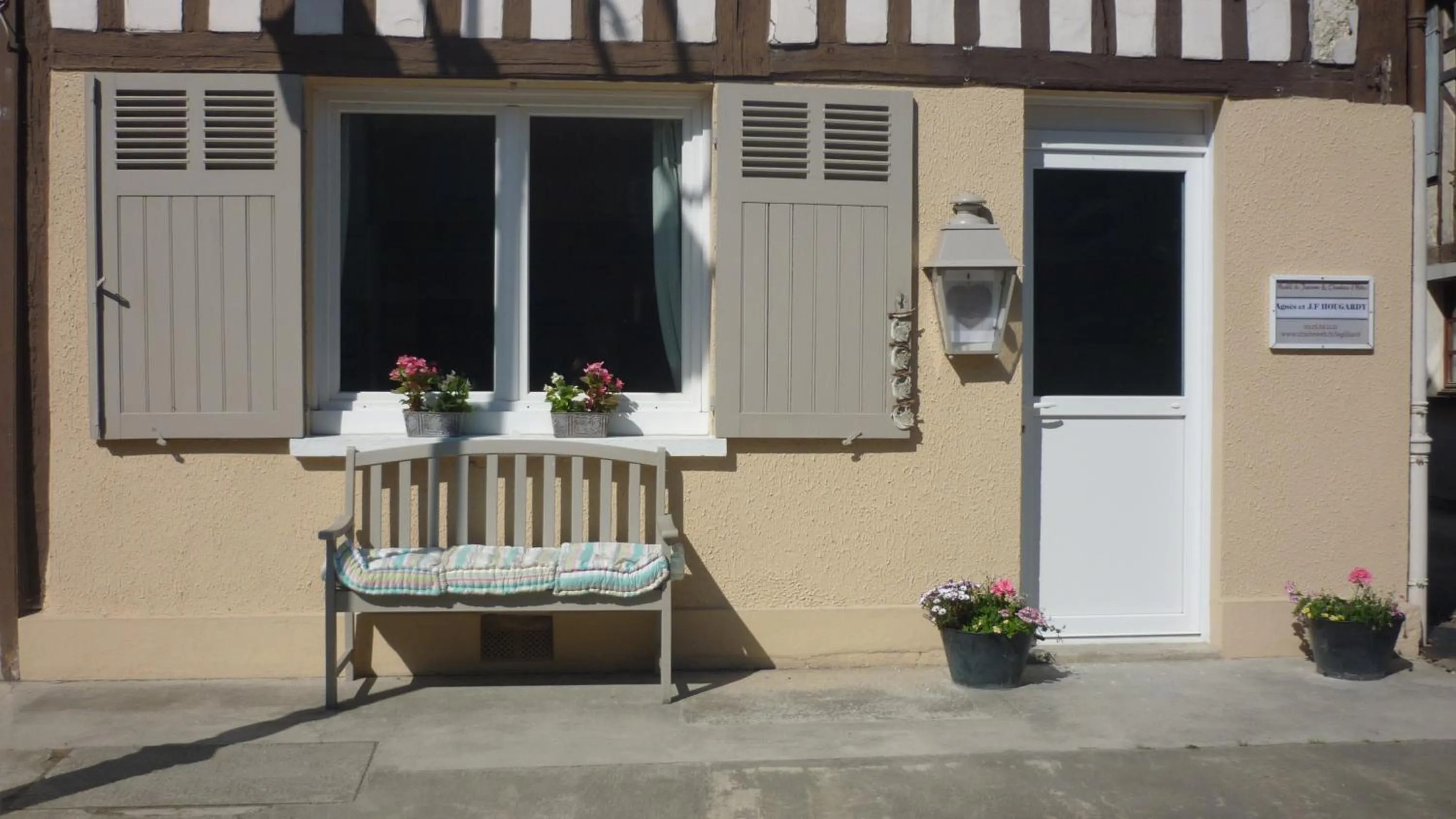 Property building in Chambres d'hôtes Le Gilliard