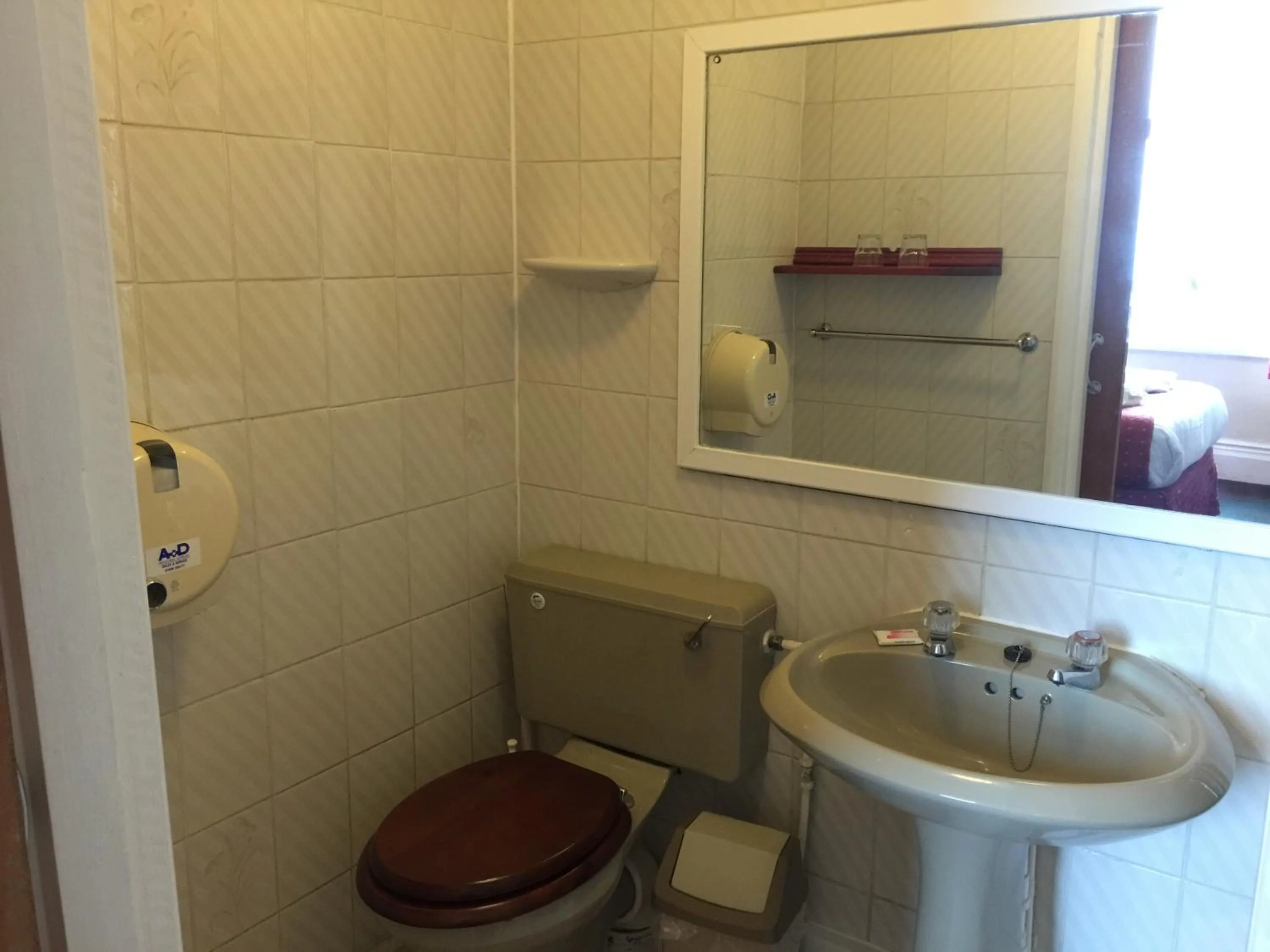 Bathroom in Seascape Hotel