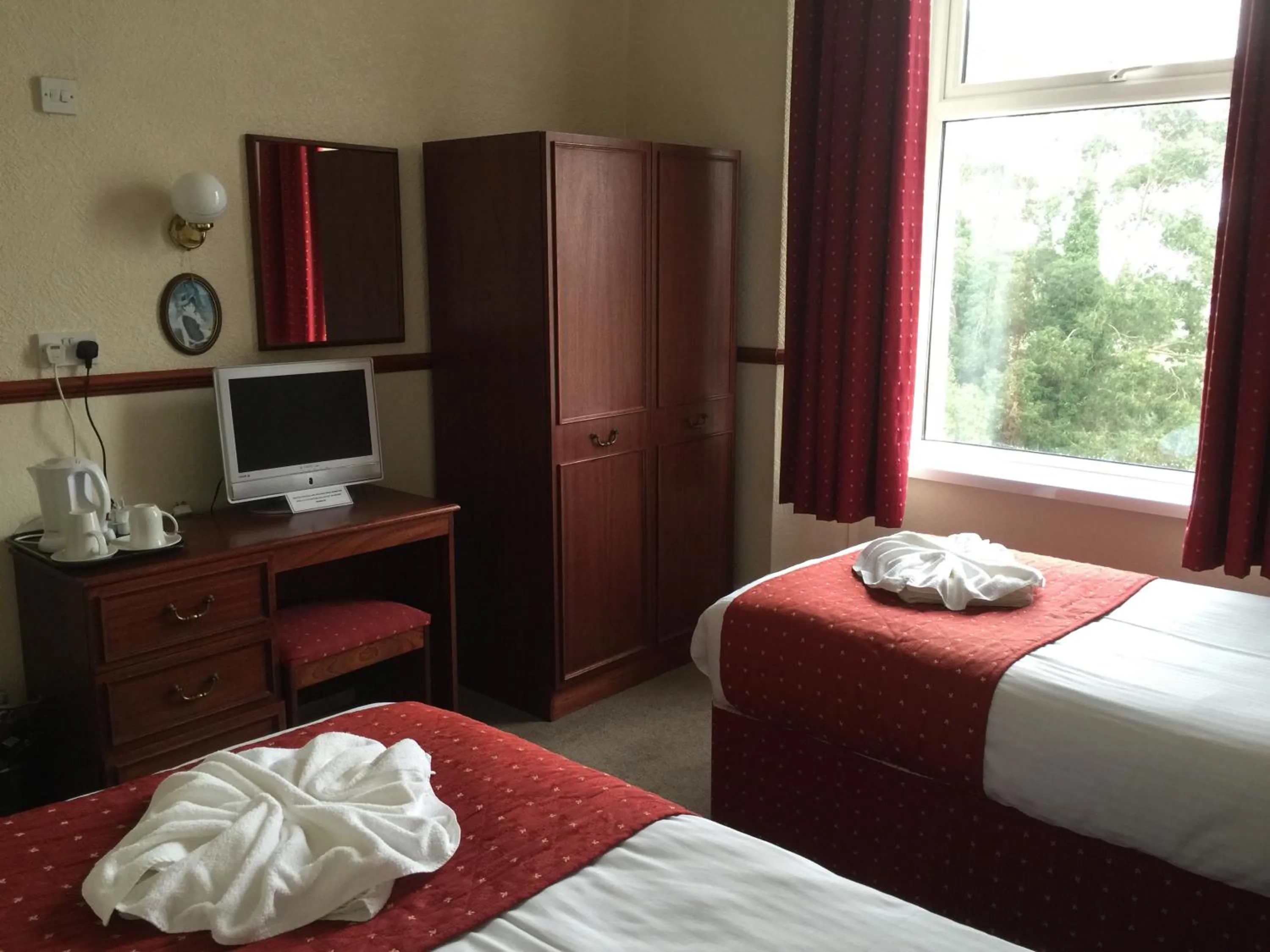 Bedroom in Seascape Hotel