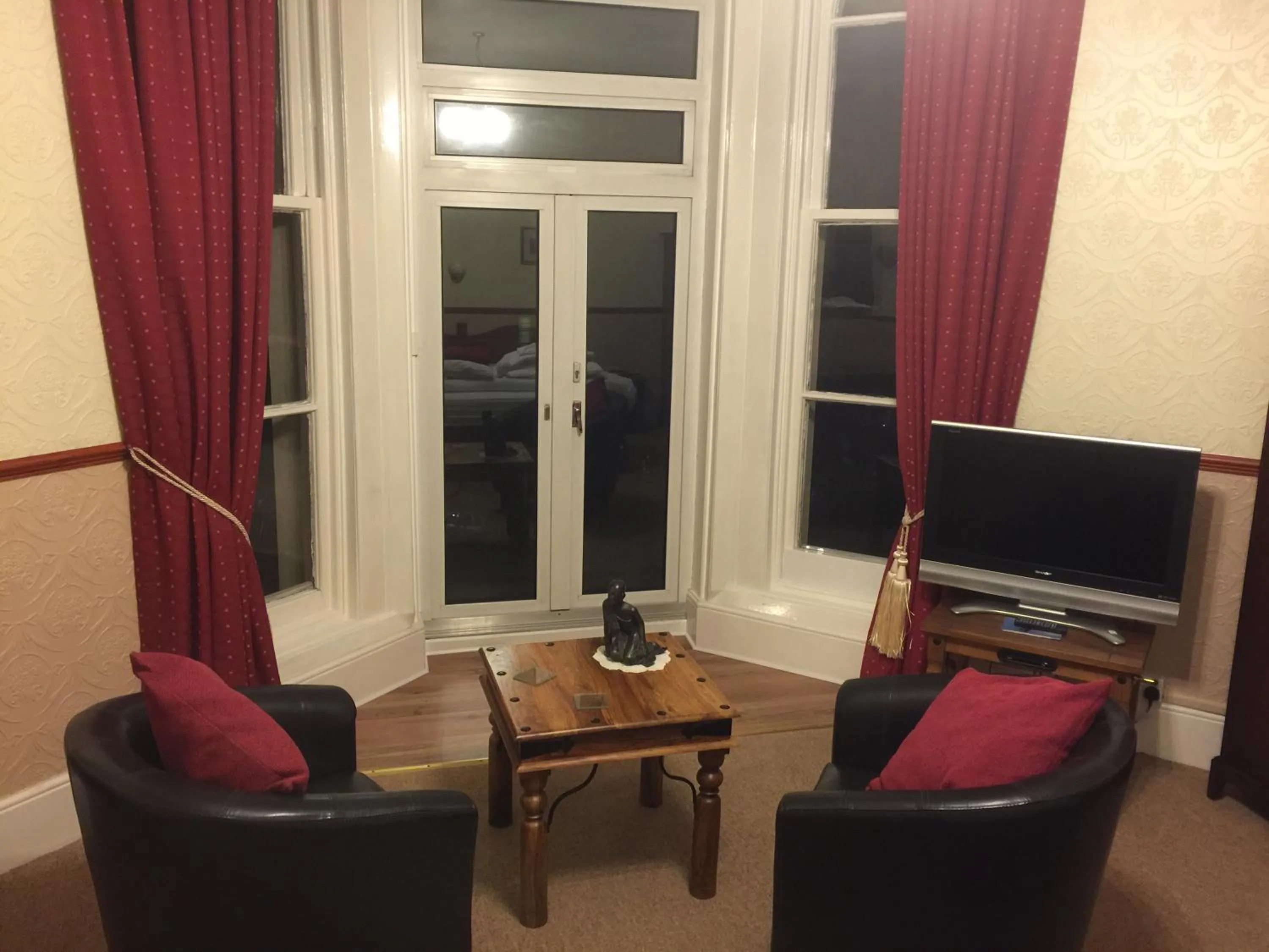 Bedroom in Seascape Hotel