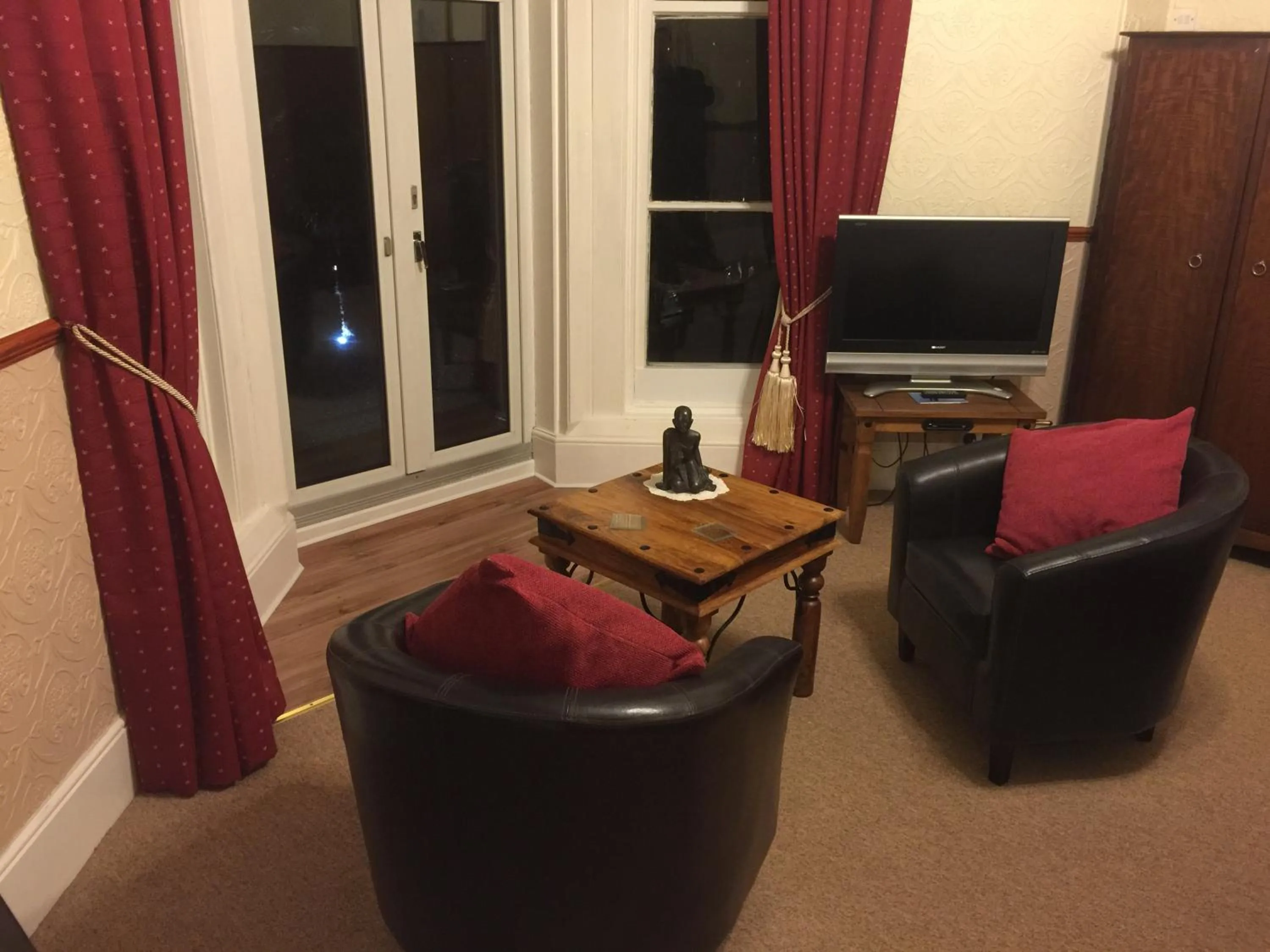 Bedroom in Seascape Hotel