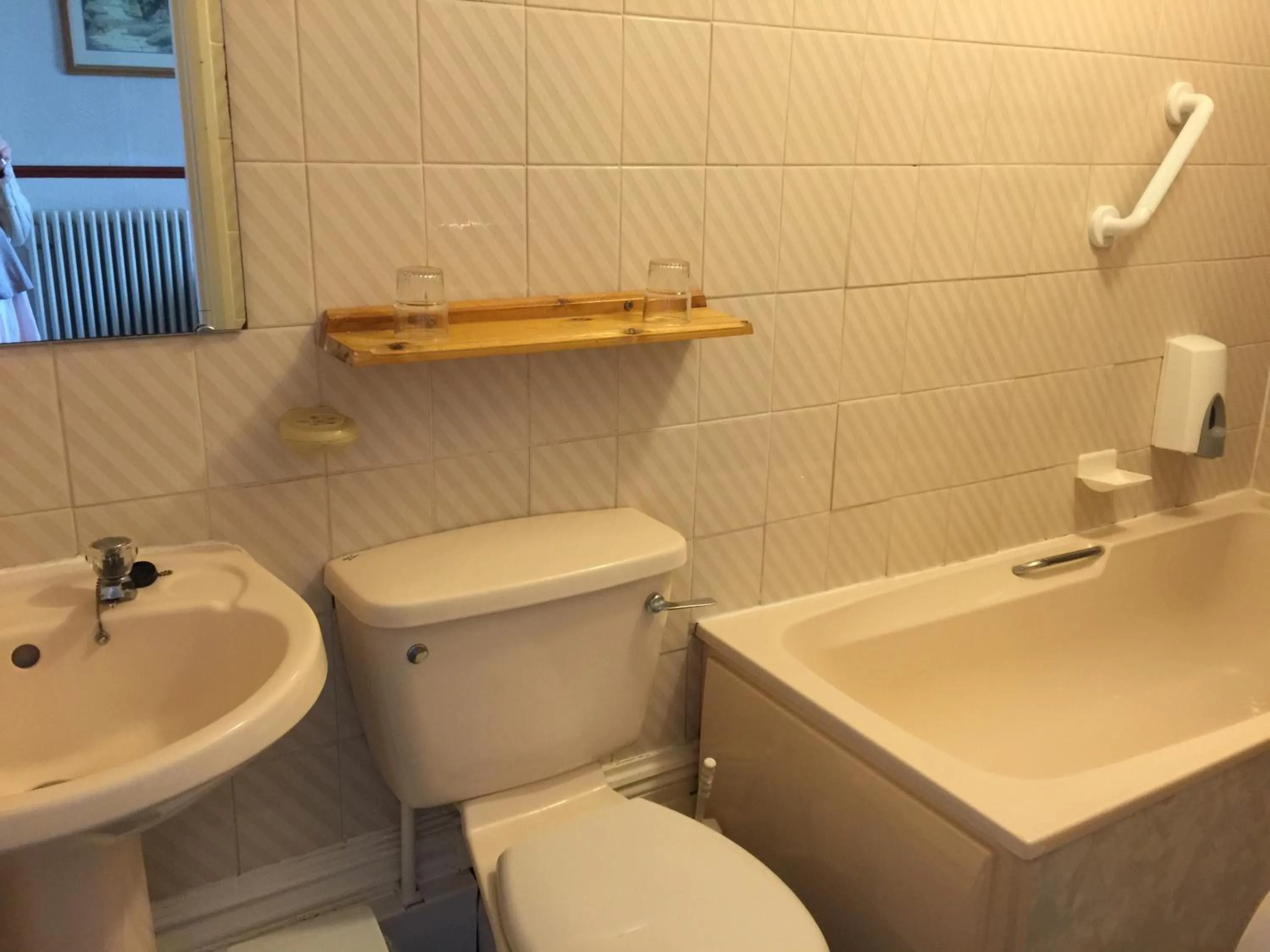 Bathroom in Seascape Hotel