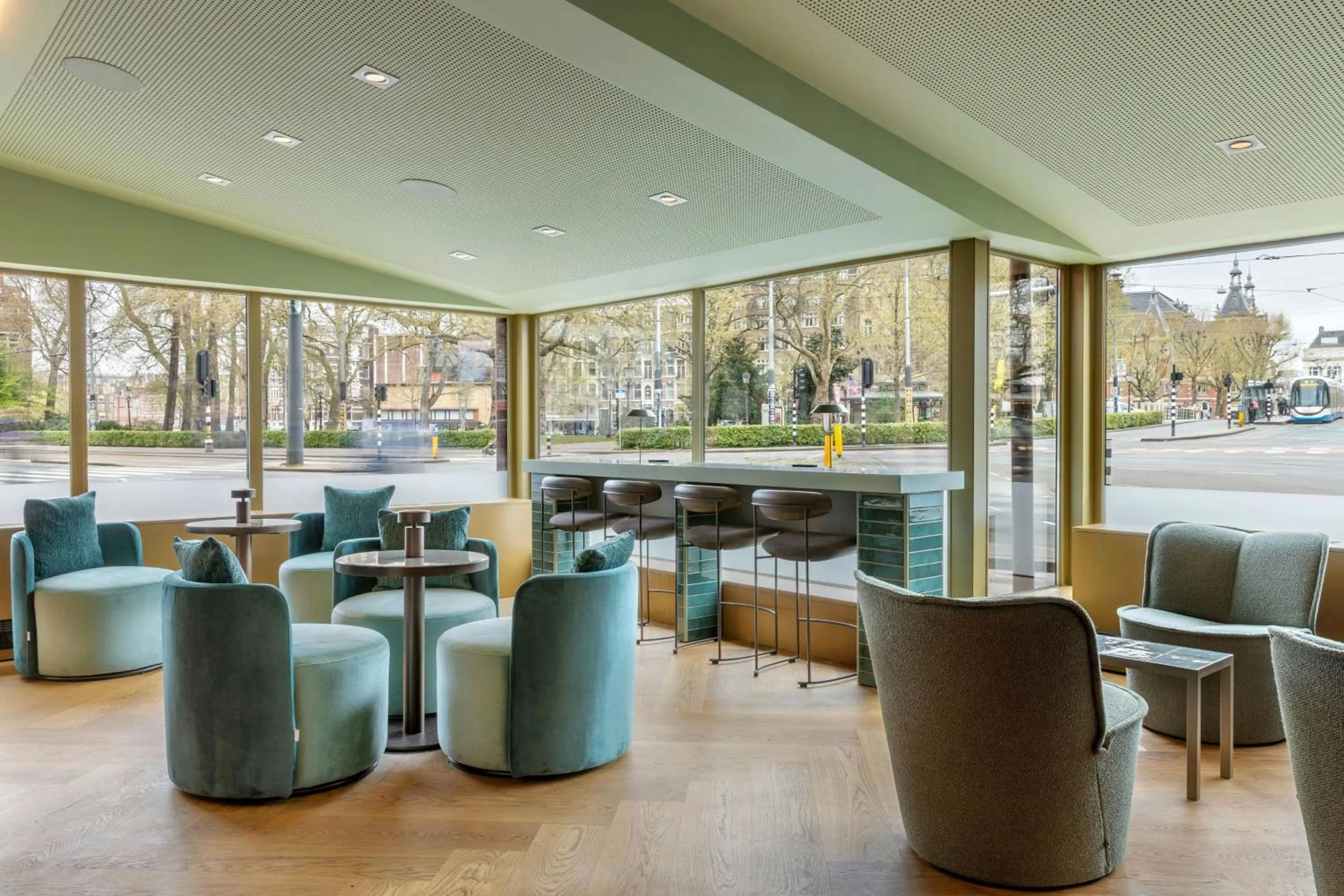 Lounge or bar in Amsterdam Marriott Hotel