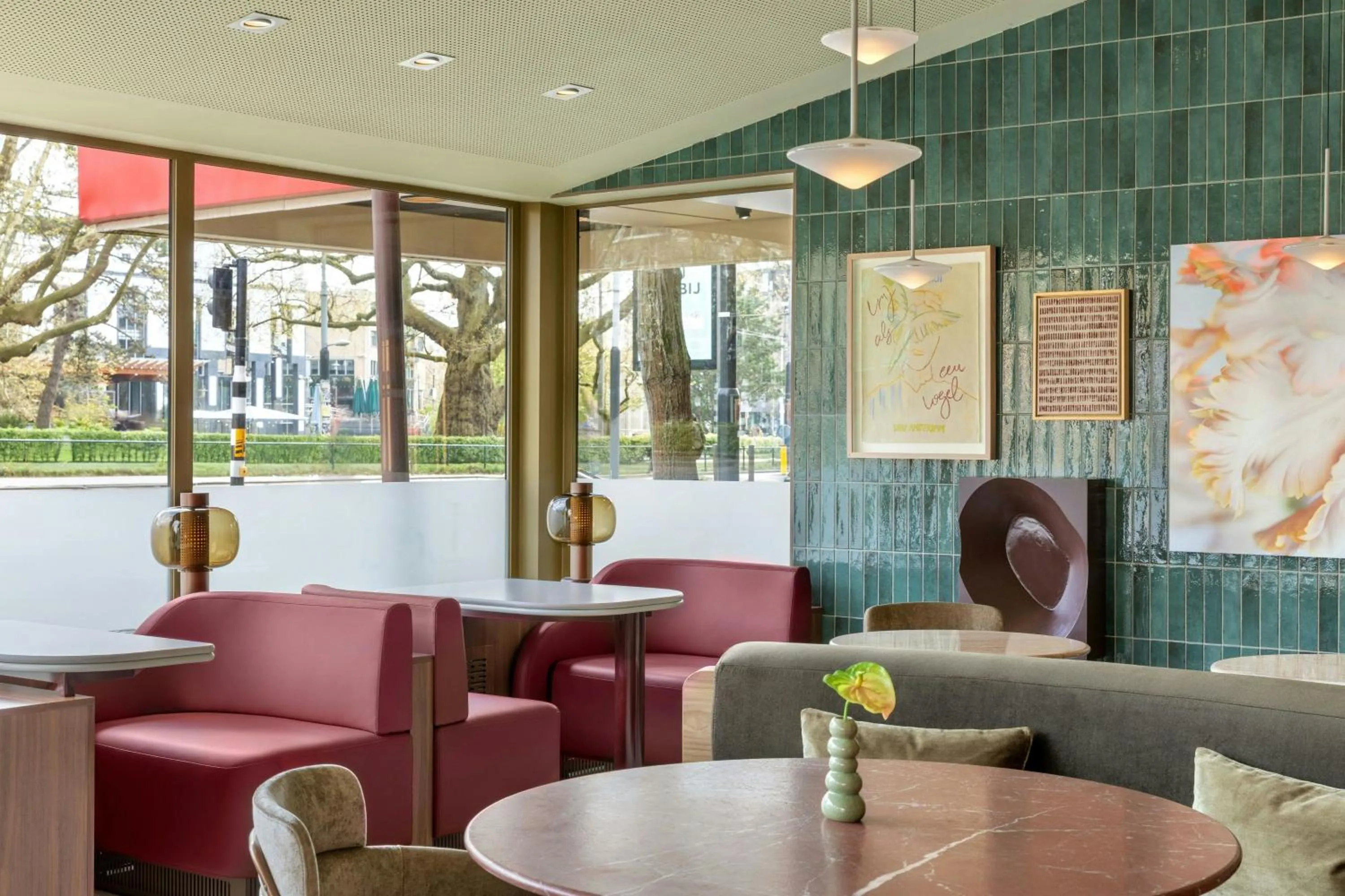 Lounge or bar in Amsterdam Marriott Hotel