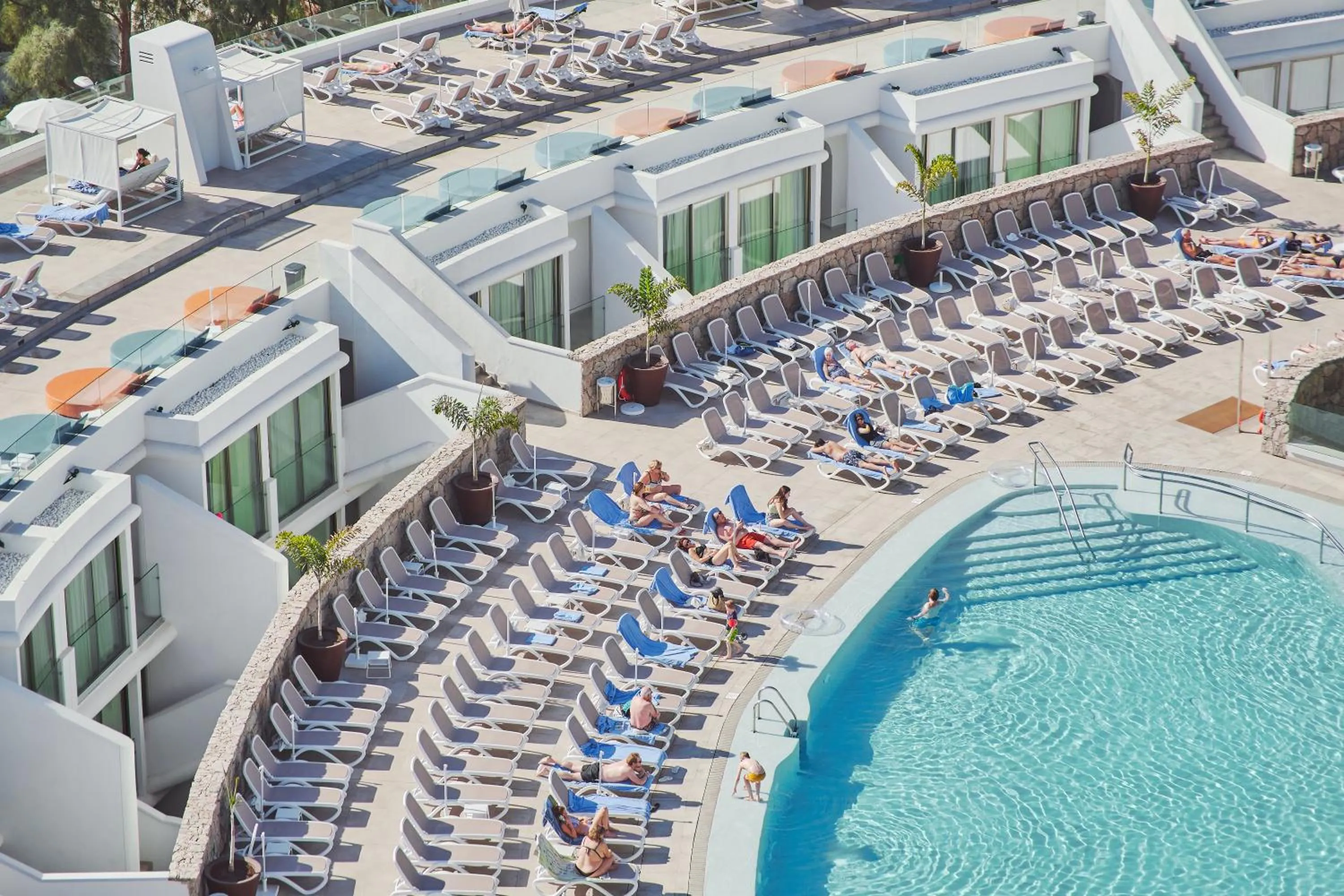 Swimming pool in Gloria Palace San Agustín Thalasso & Hotel