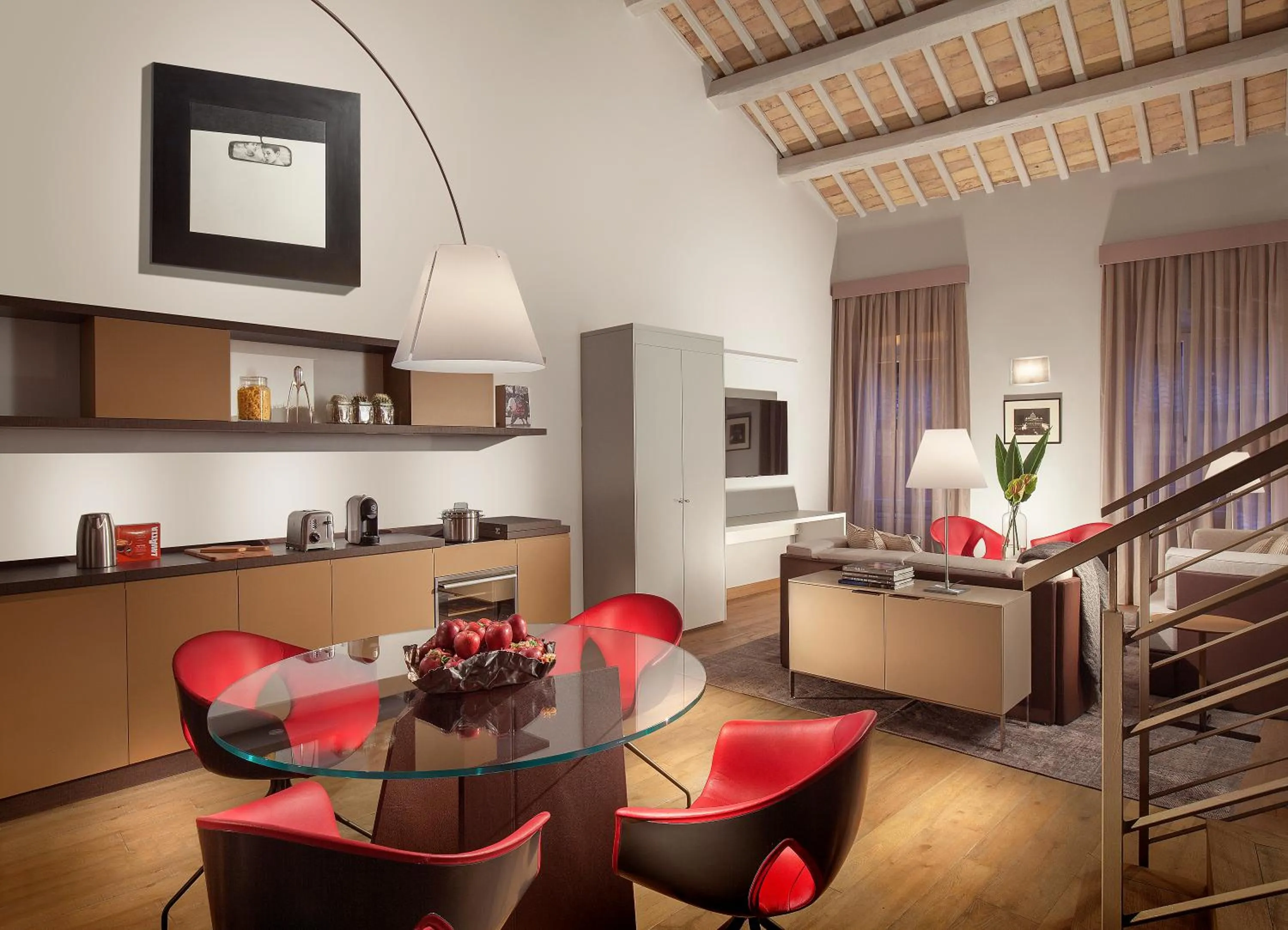 Dining area in Palazzo Scanderbeg