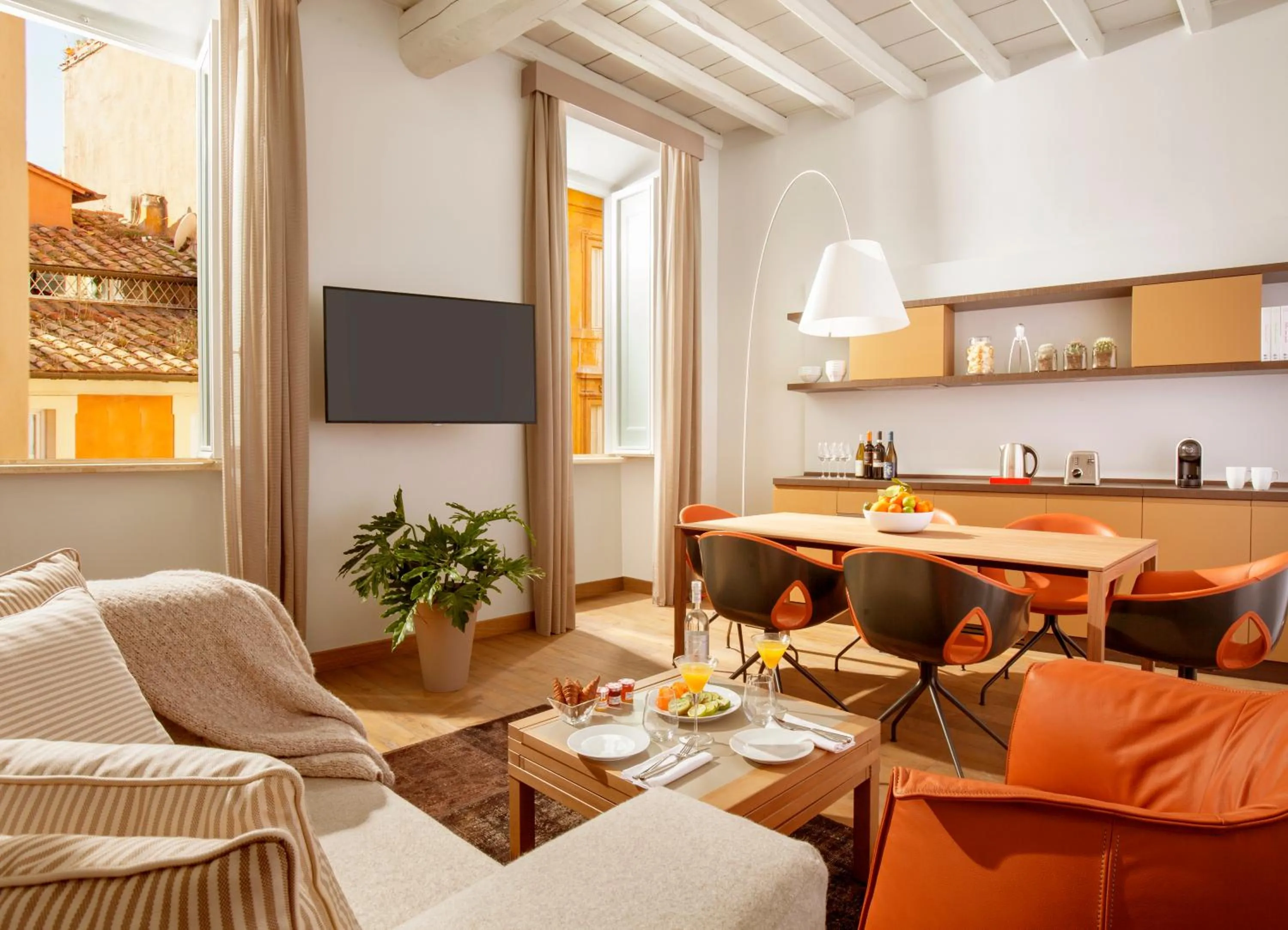 Day in Palazzo Scanderbeg