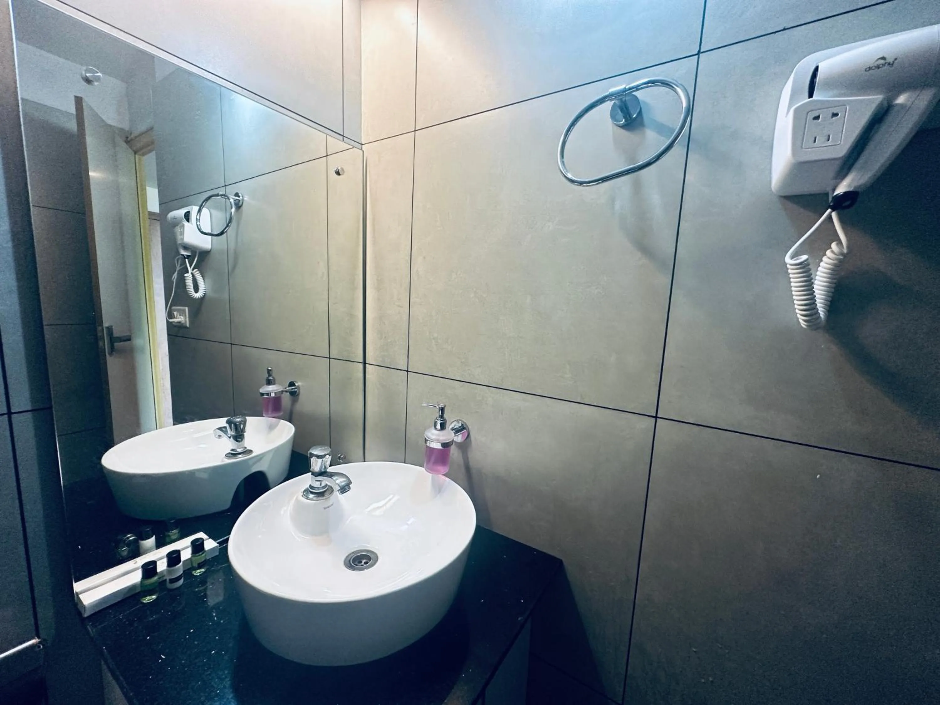 Lake N River Resort Munroe Island