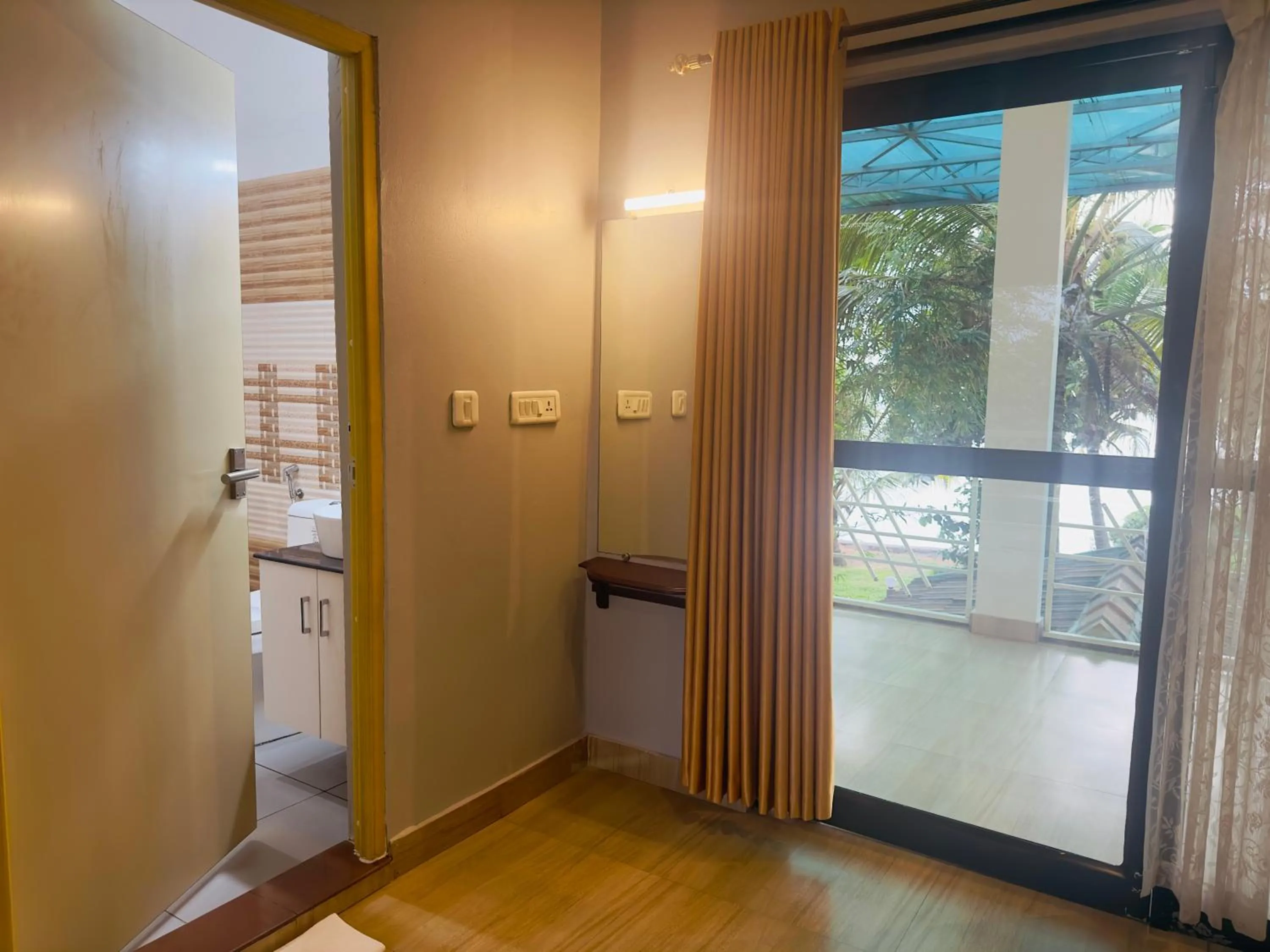 Lake N River Resort Munroe Island