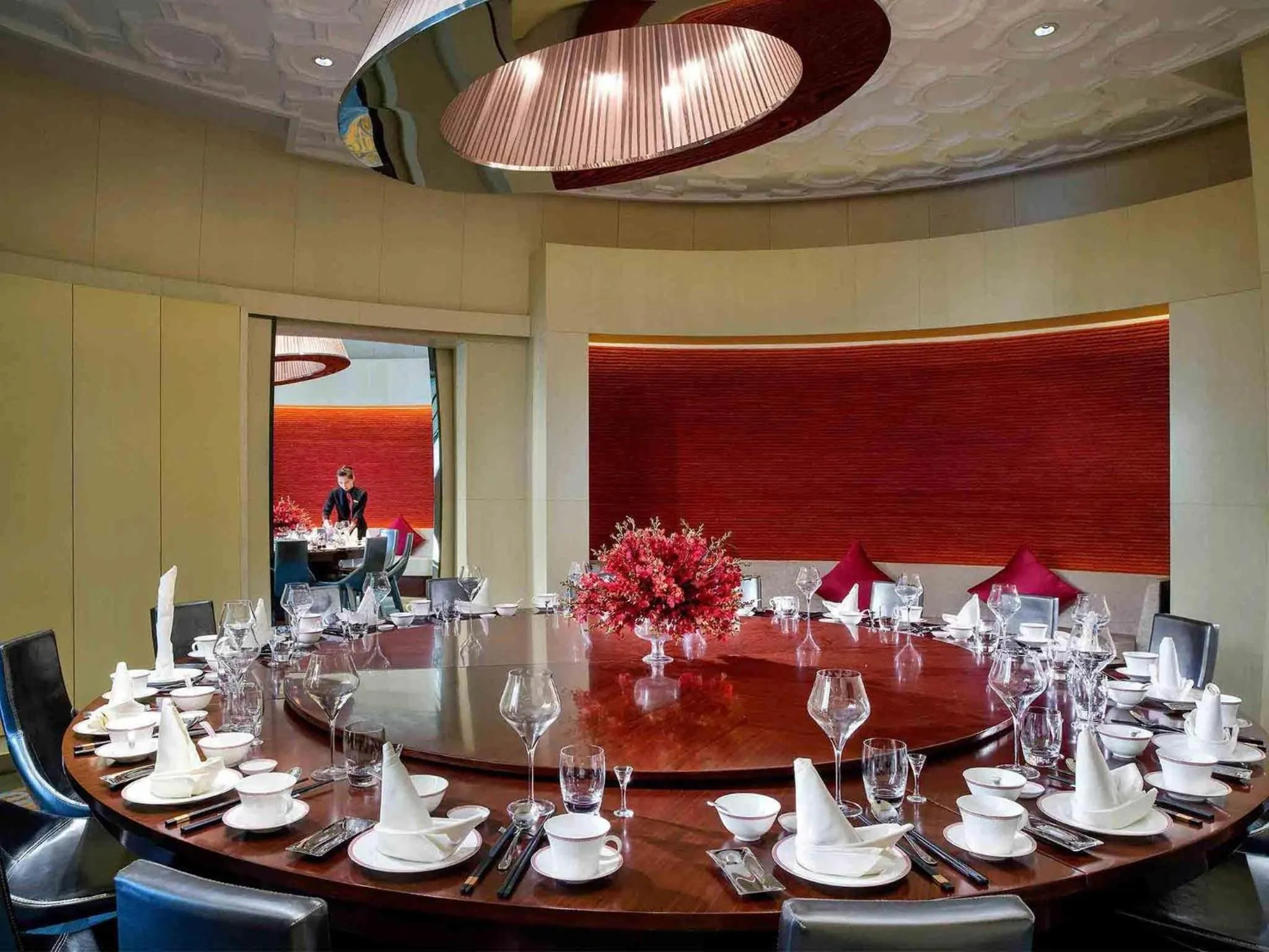 Restaurant/places to eat in Sofitel Kunming