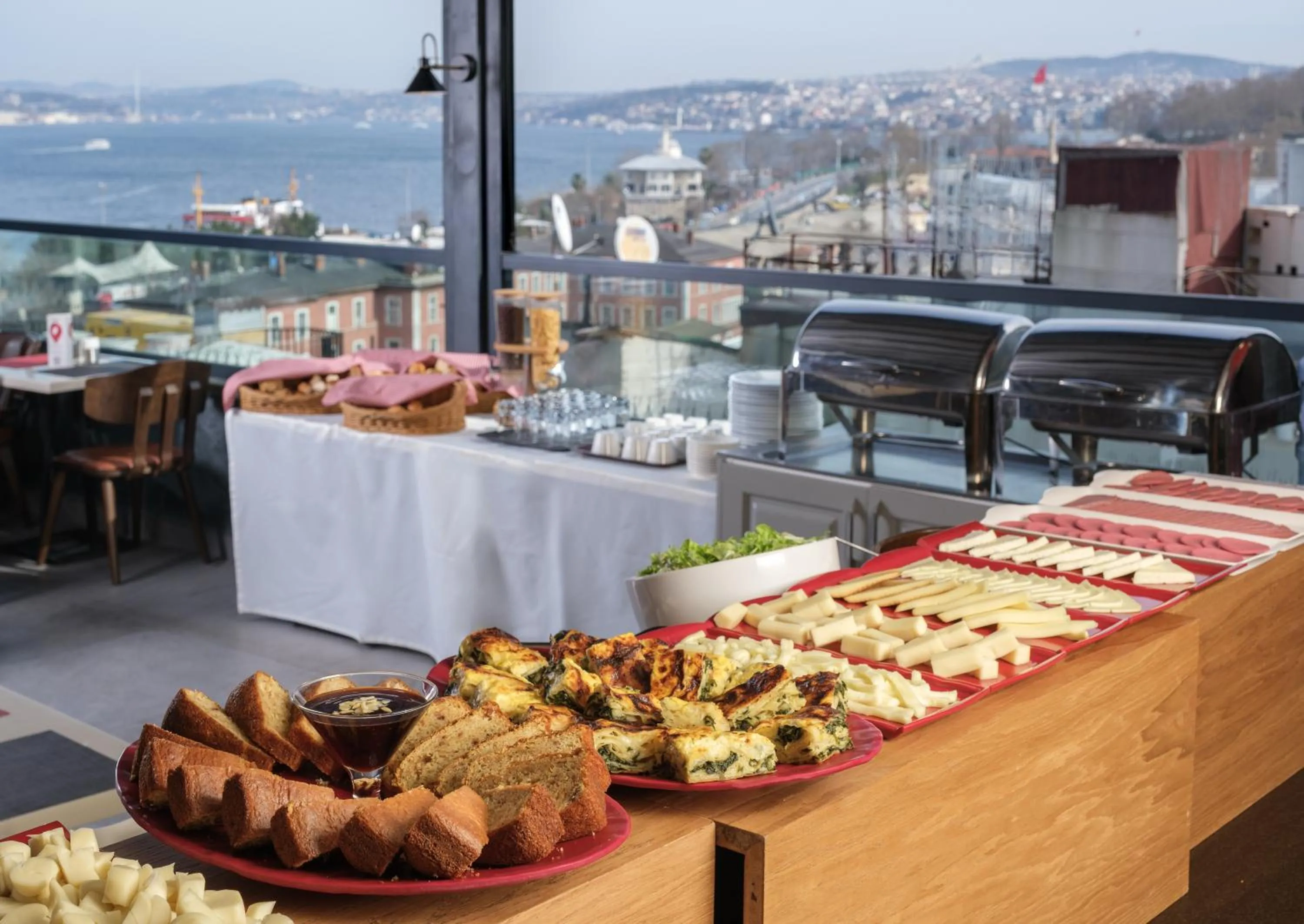 Breakfast in Glamour Hotel Istanbul Sirkeci