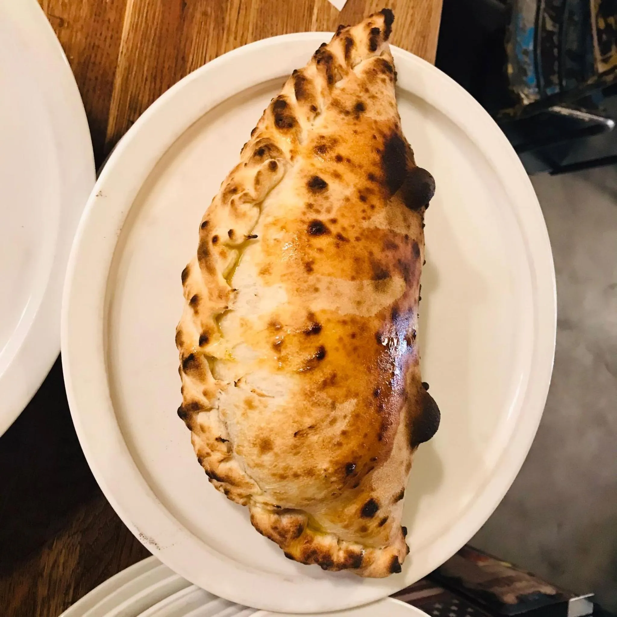 Restaurant/places to eat in LE Globe