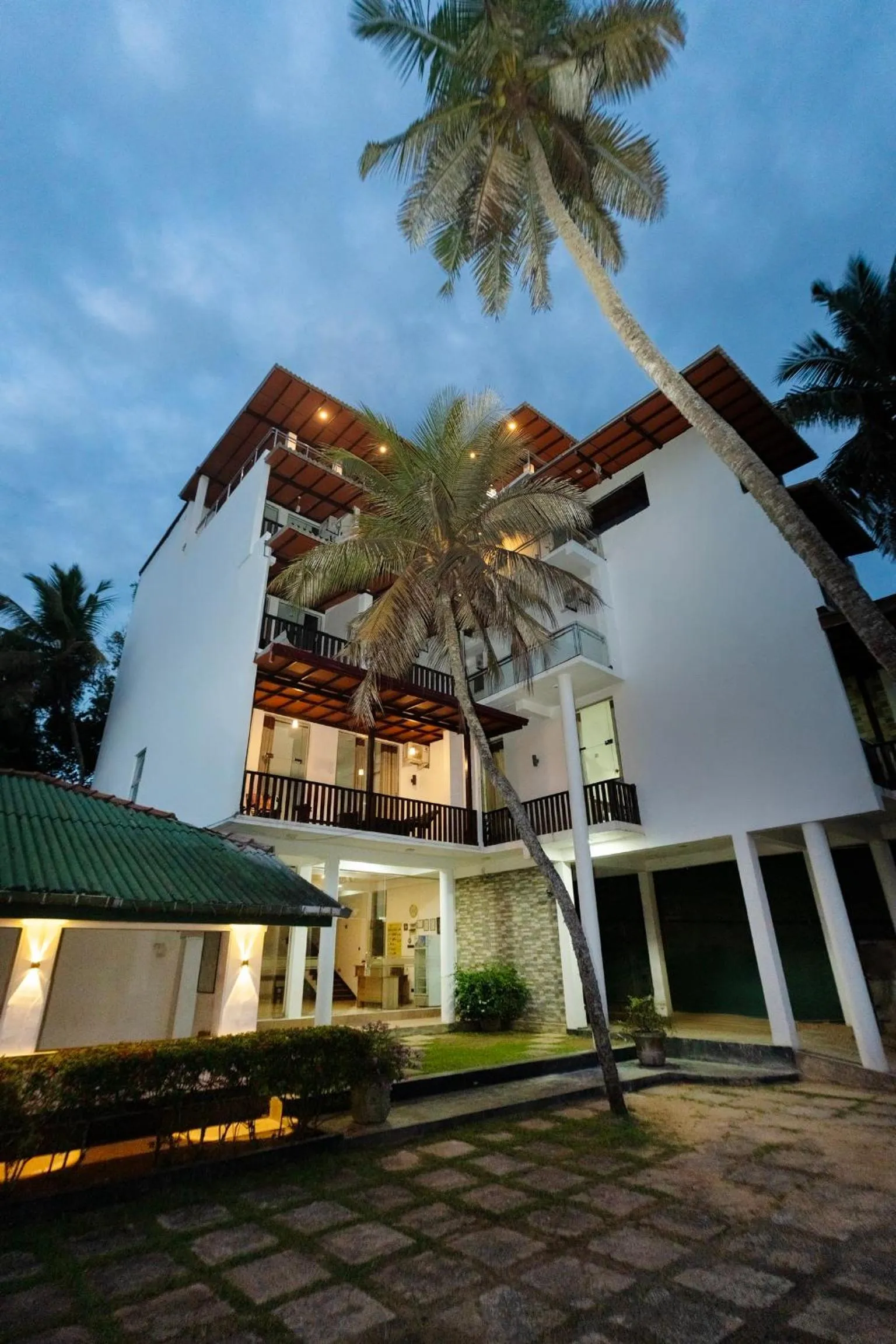 Sea View Tourist Inn