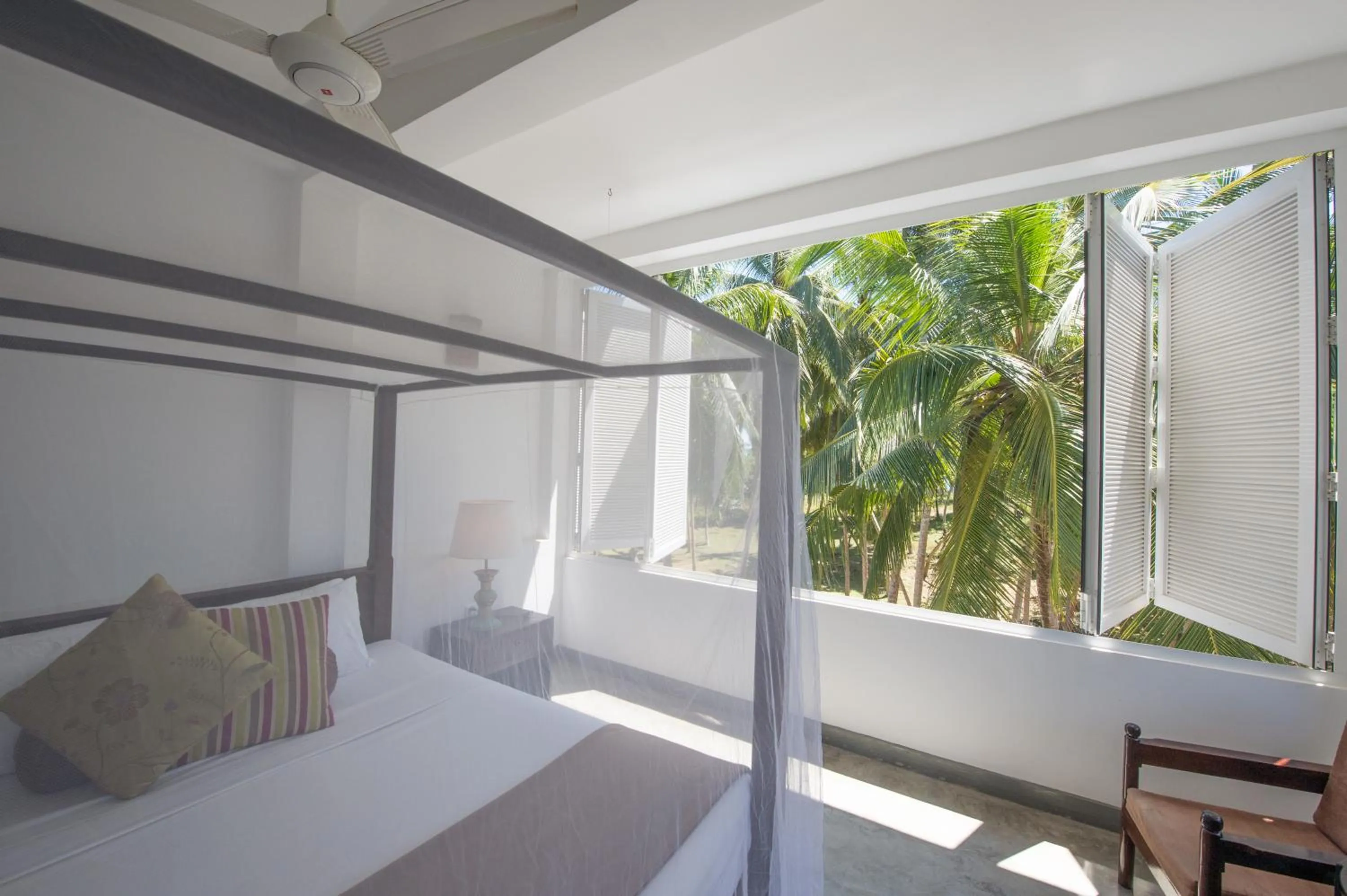 Bedroom, Bed in Jasper House