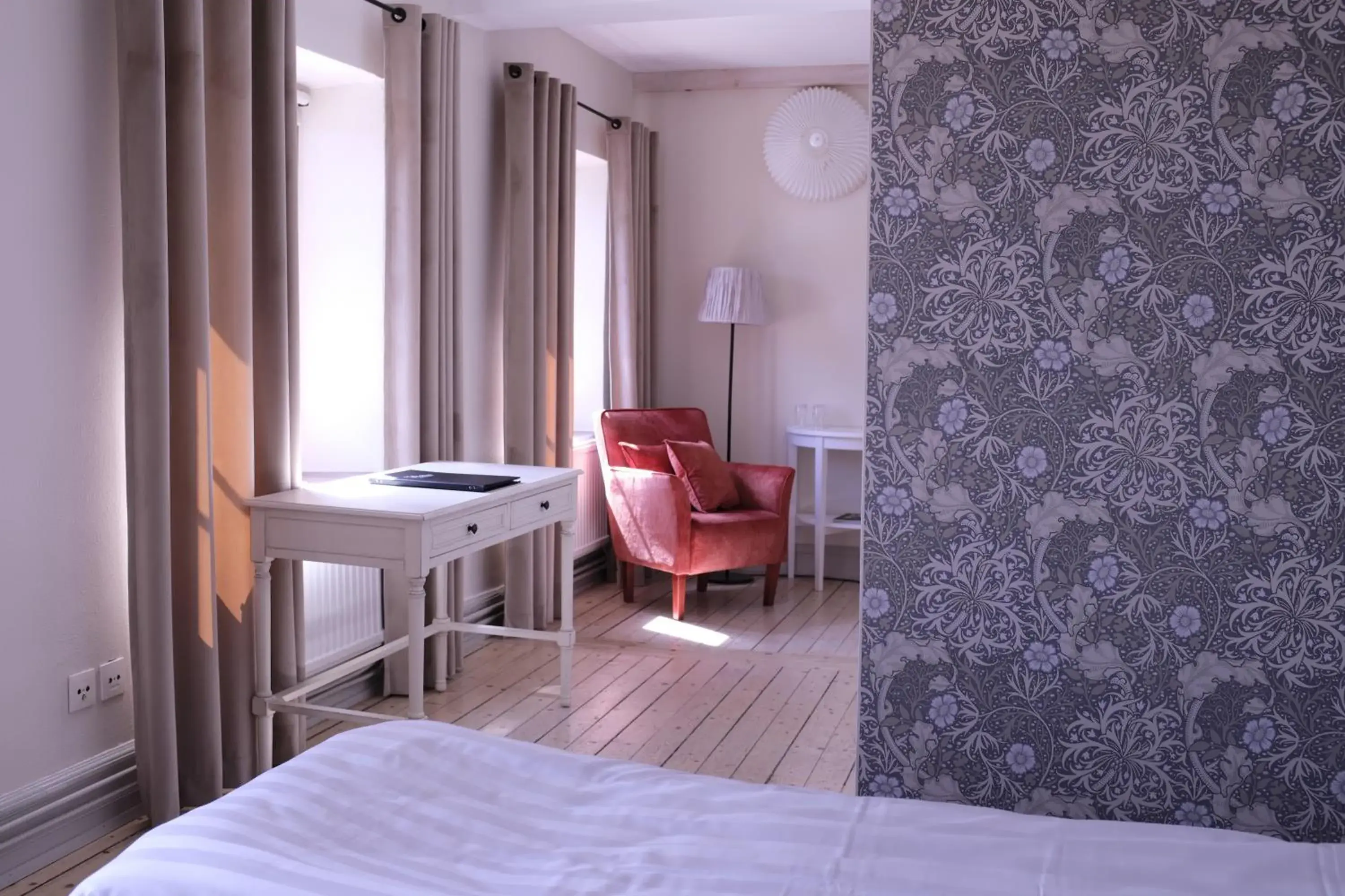 Deluxe Double Room - single occupancy in Flädie Mat & Vingård Deluxe Double Room - single occupancy in Flädie Mat & Vingård