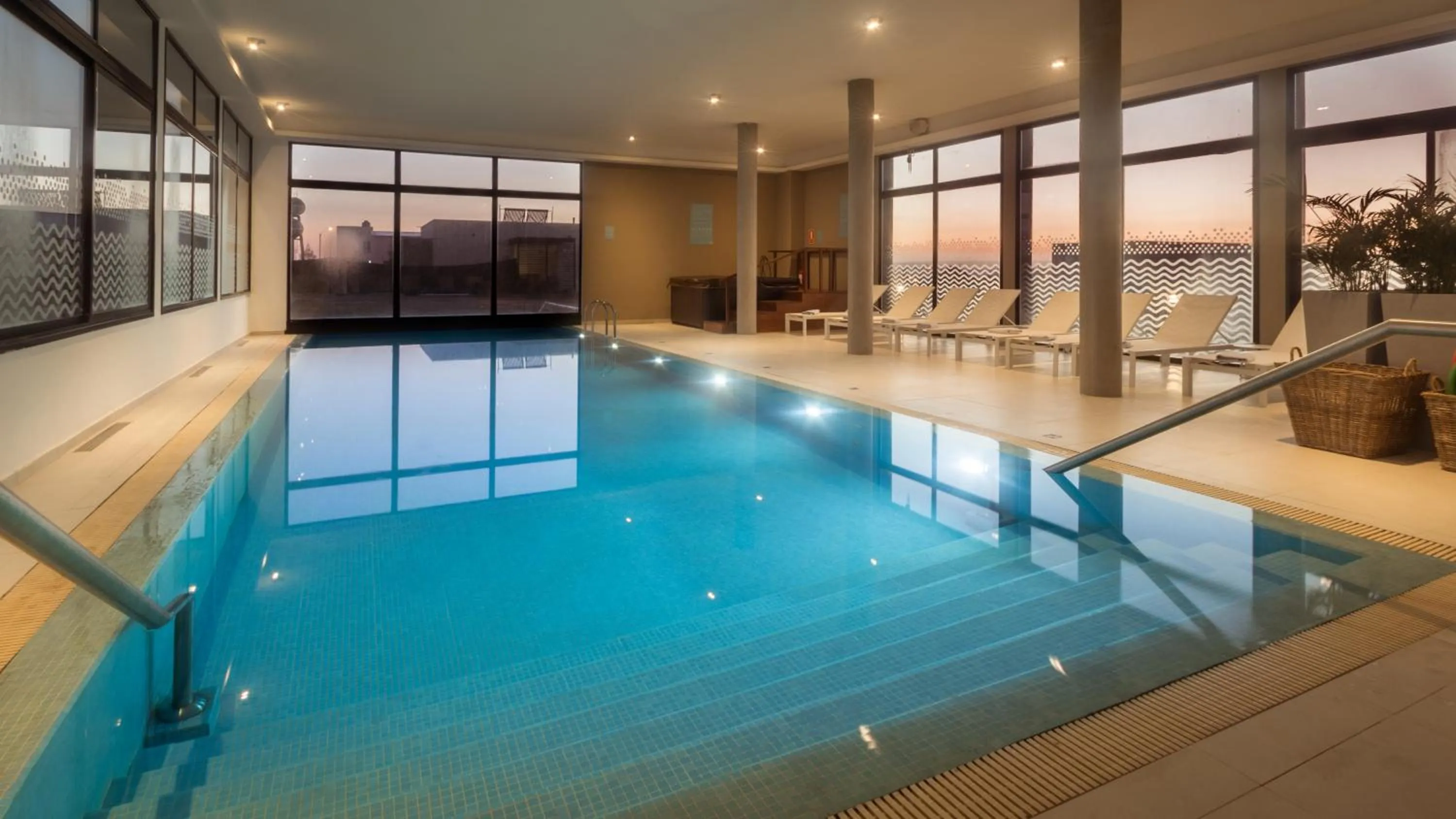 Swimming pool in Salinas del Almiron Resort Termal