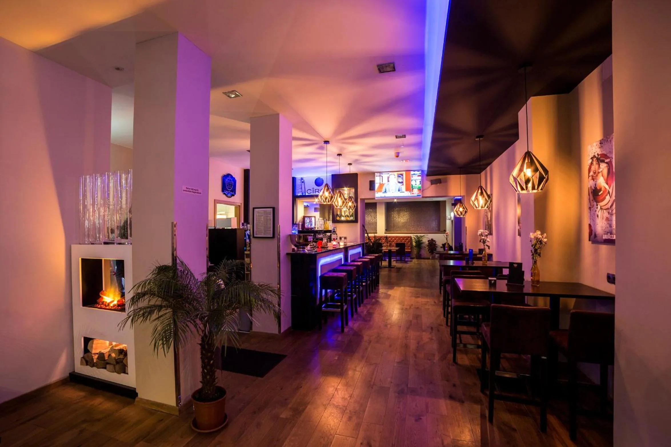 Lounge or bar in LivInn by Trotmannia