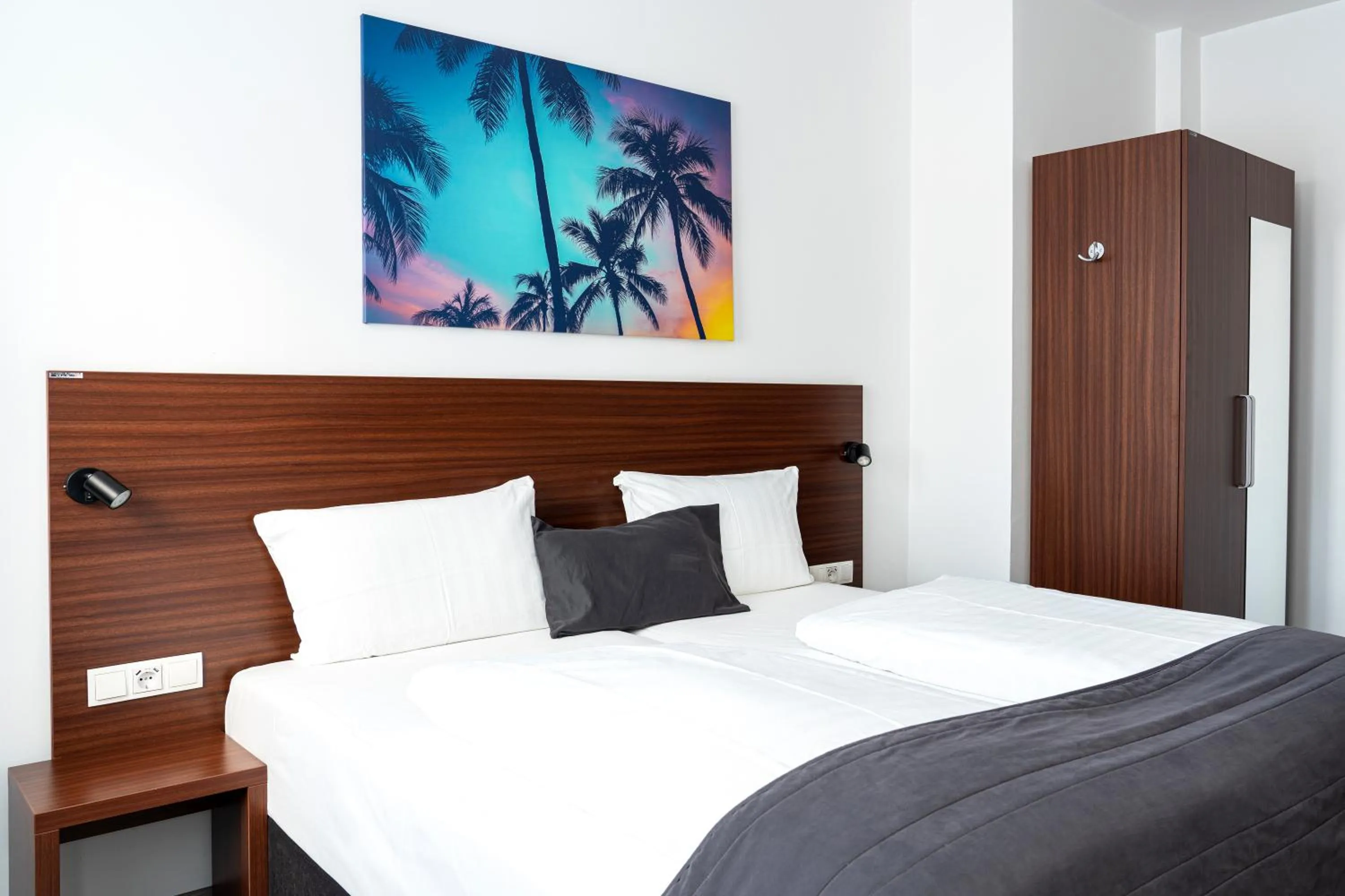 Bed in LivInn by Trotmannia