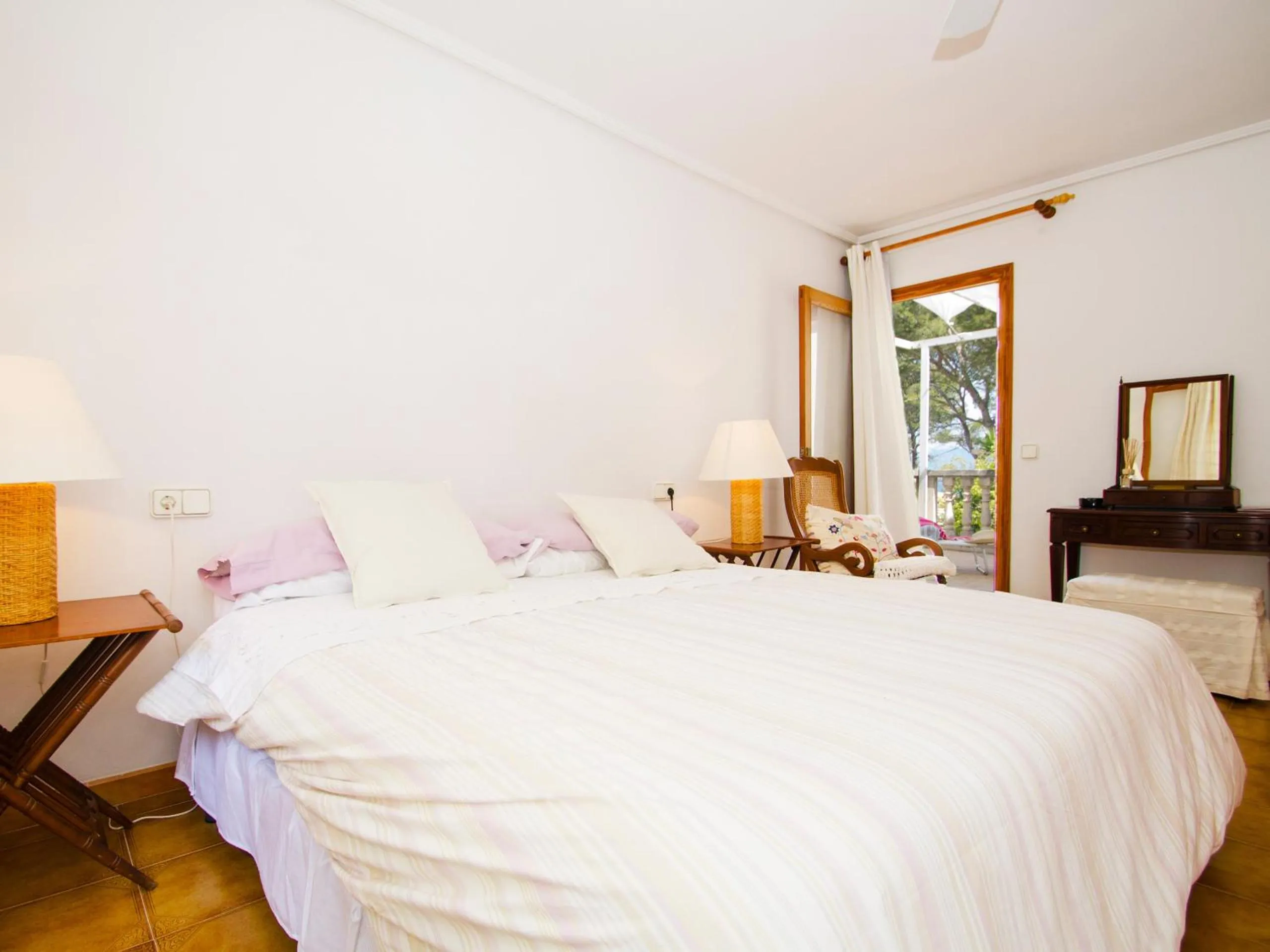 Bedroom, Bed in Villa Camila para 7 junto a playa de Sant Pere