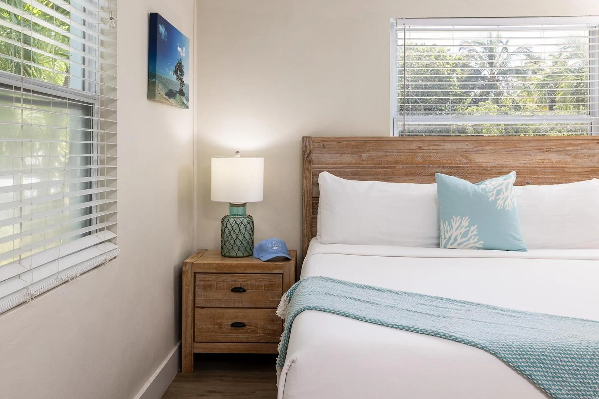 Bed in La Jolla Resort