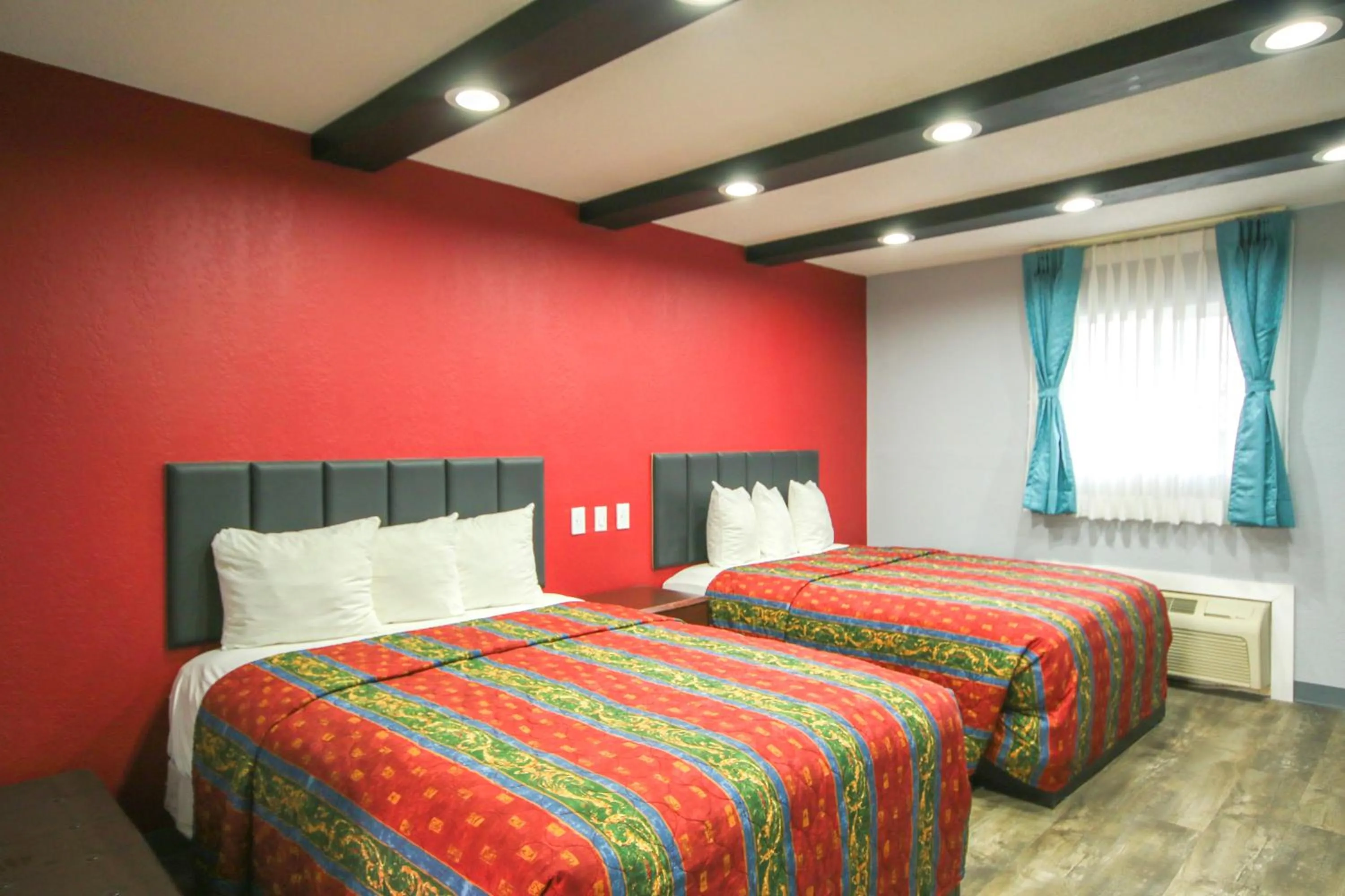 Bedroom, Bed in Marshall Lodge By OYO Hwy 65