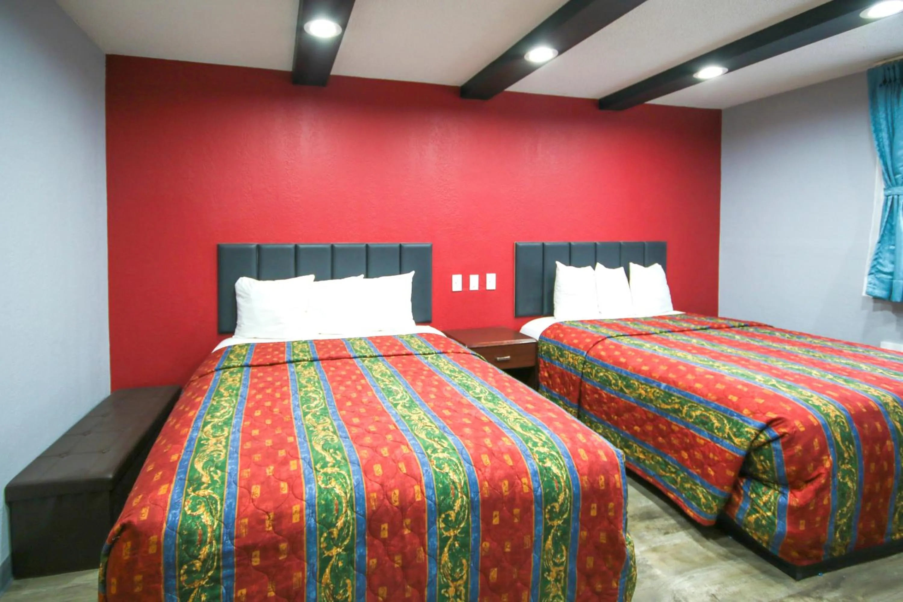 Bedroom, Bed in Marshall Lodge By OYO Hwy 65