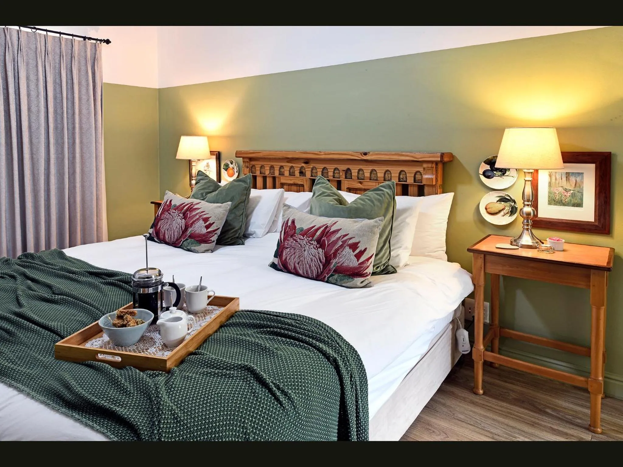 Bed in Petit & Grande Plaisir luxury self-catering