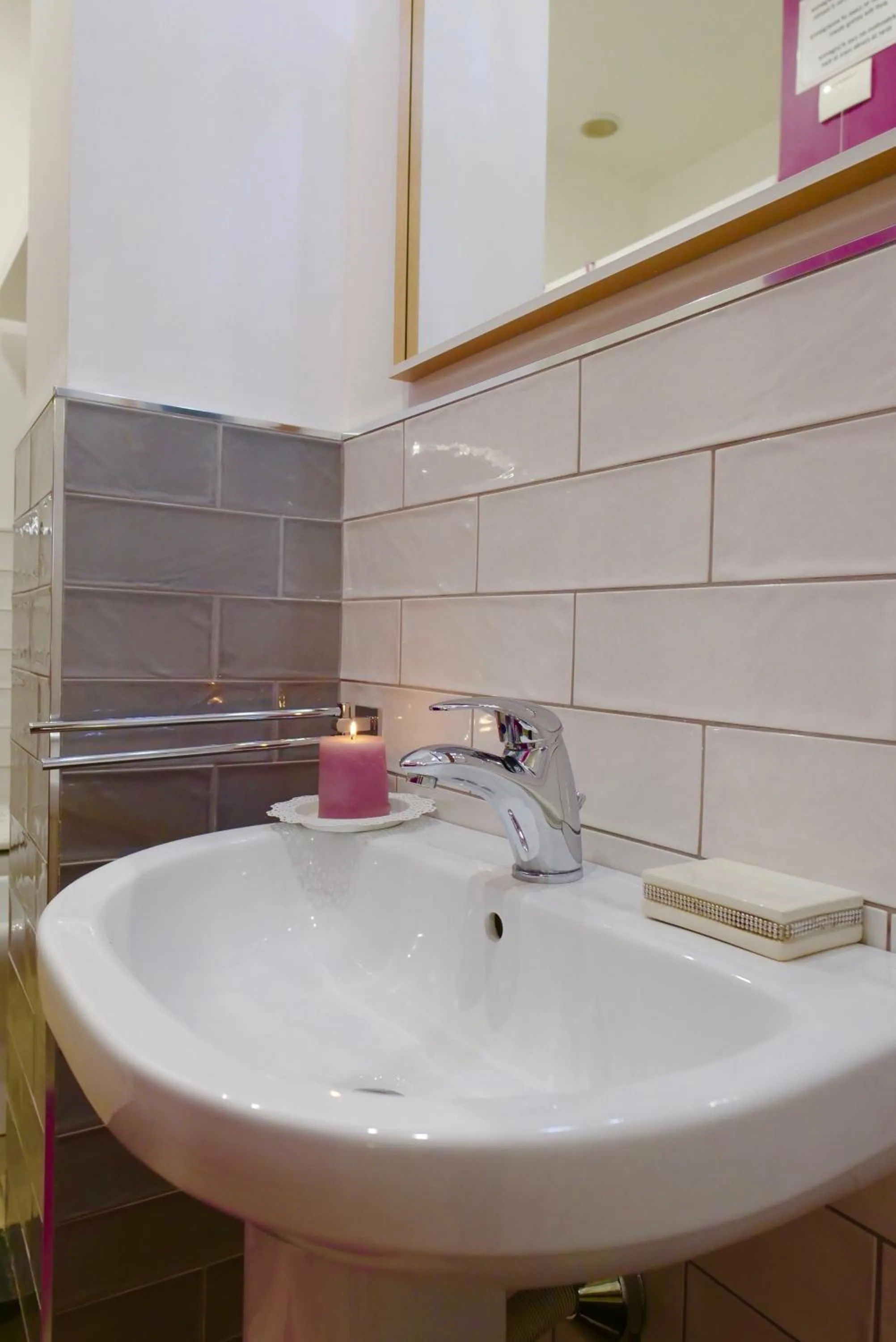 Bathroom in B&B Templi e Arte