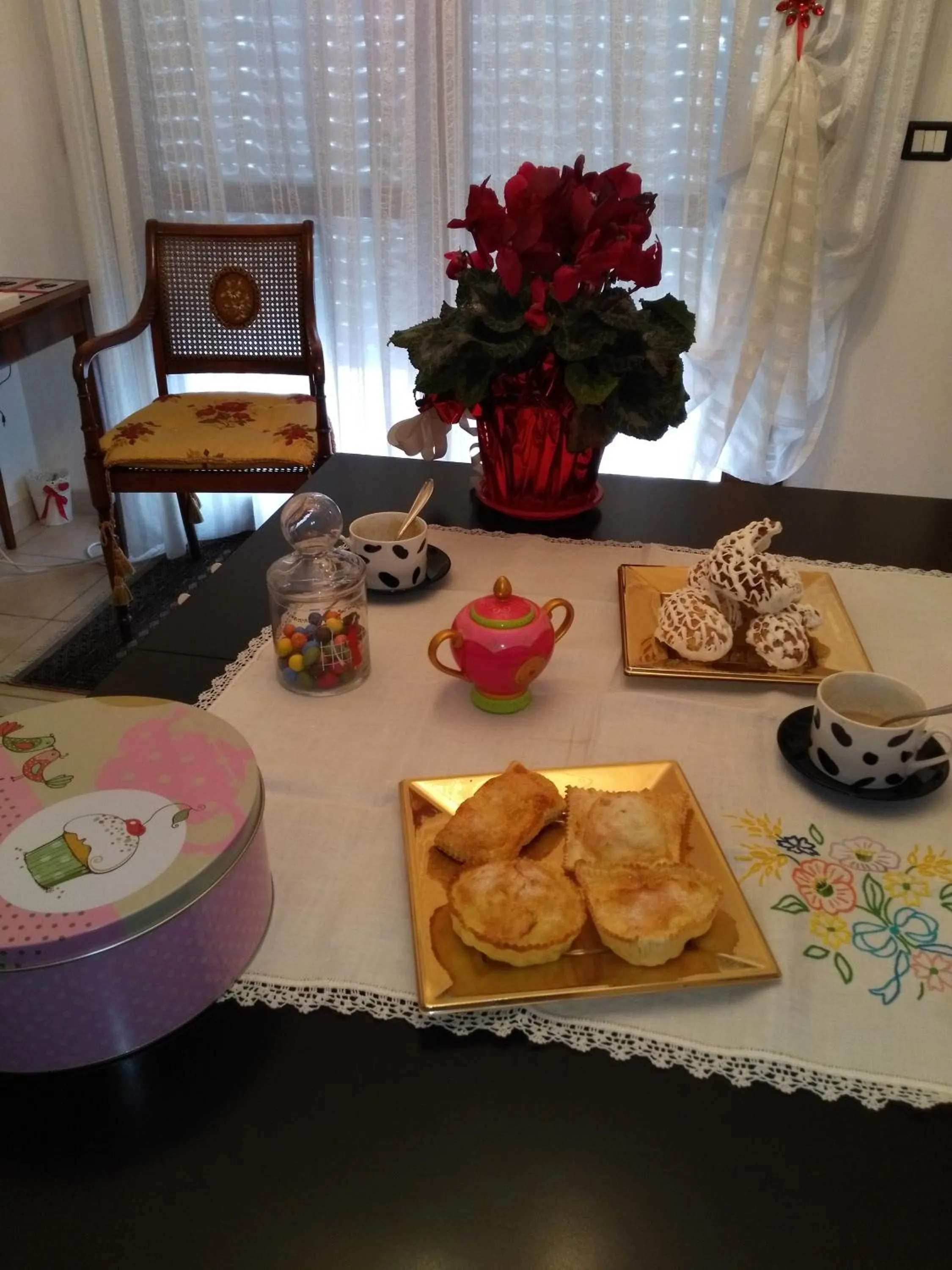 Food close-up in B&B Su Canistreddu