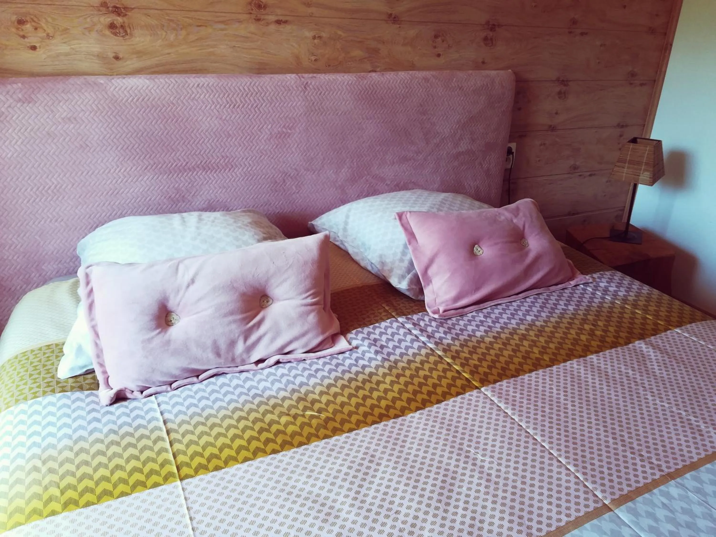 Staff, Bed in Moulin Pont Vieux Chambres d'hôtes