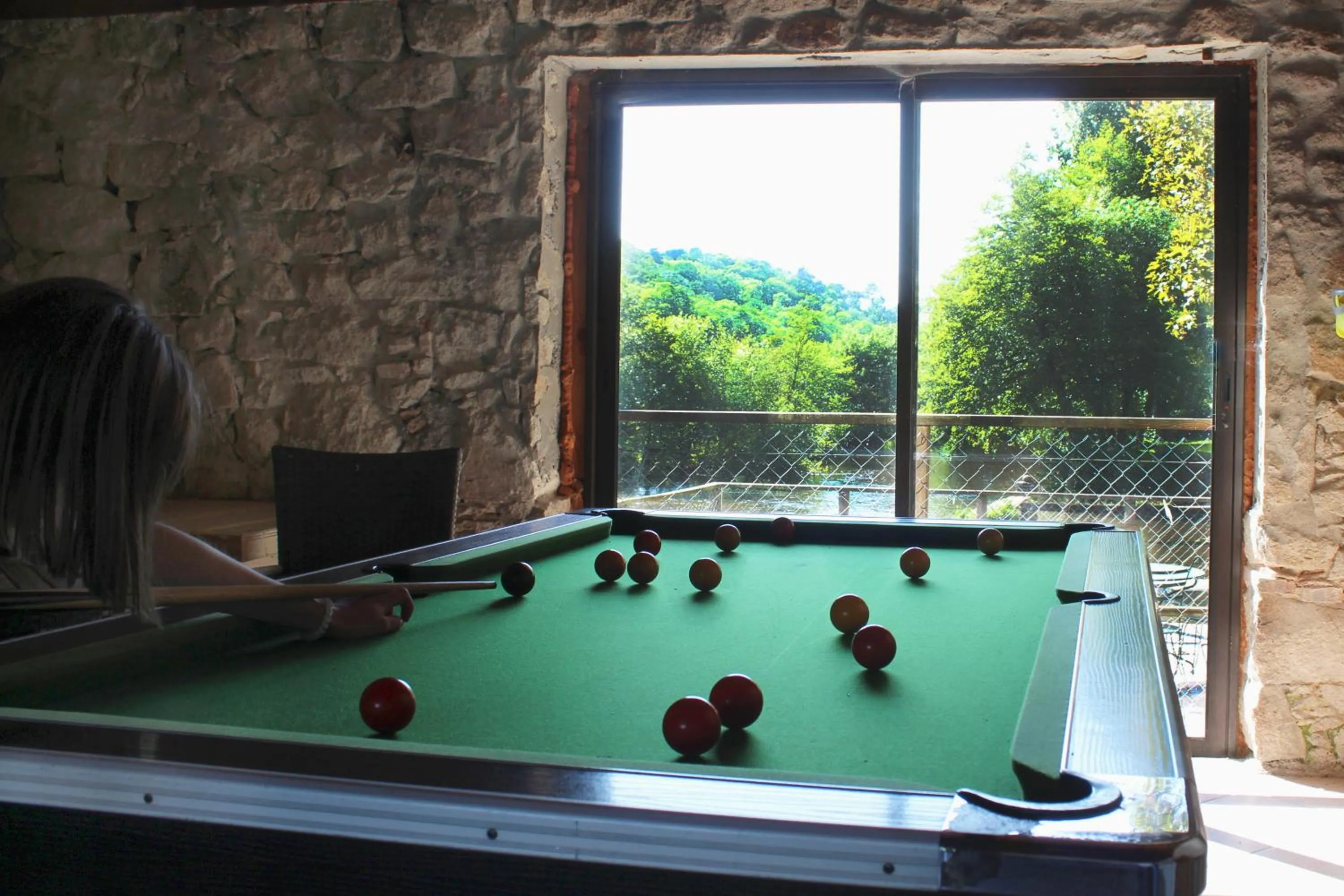 Billiard in Moulin Pont Vieux Chambres d'hôtes