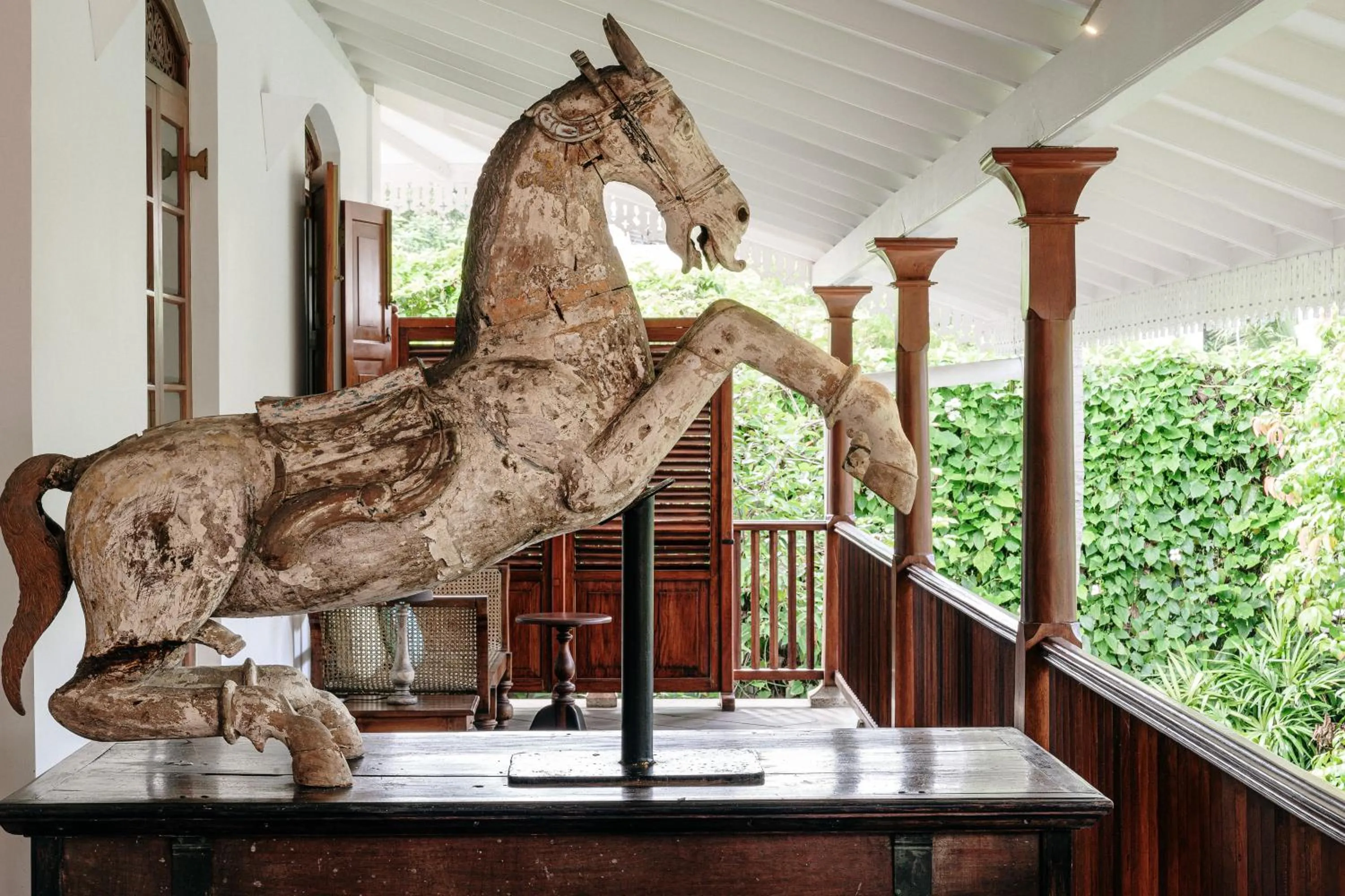 Property building in Maniumpathy Hotel