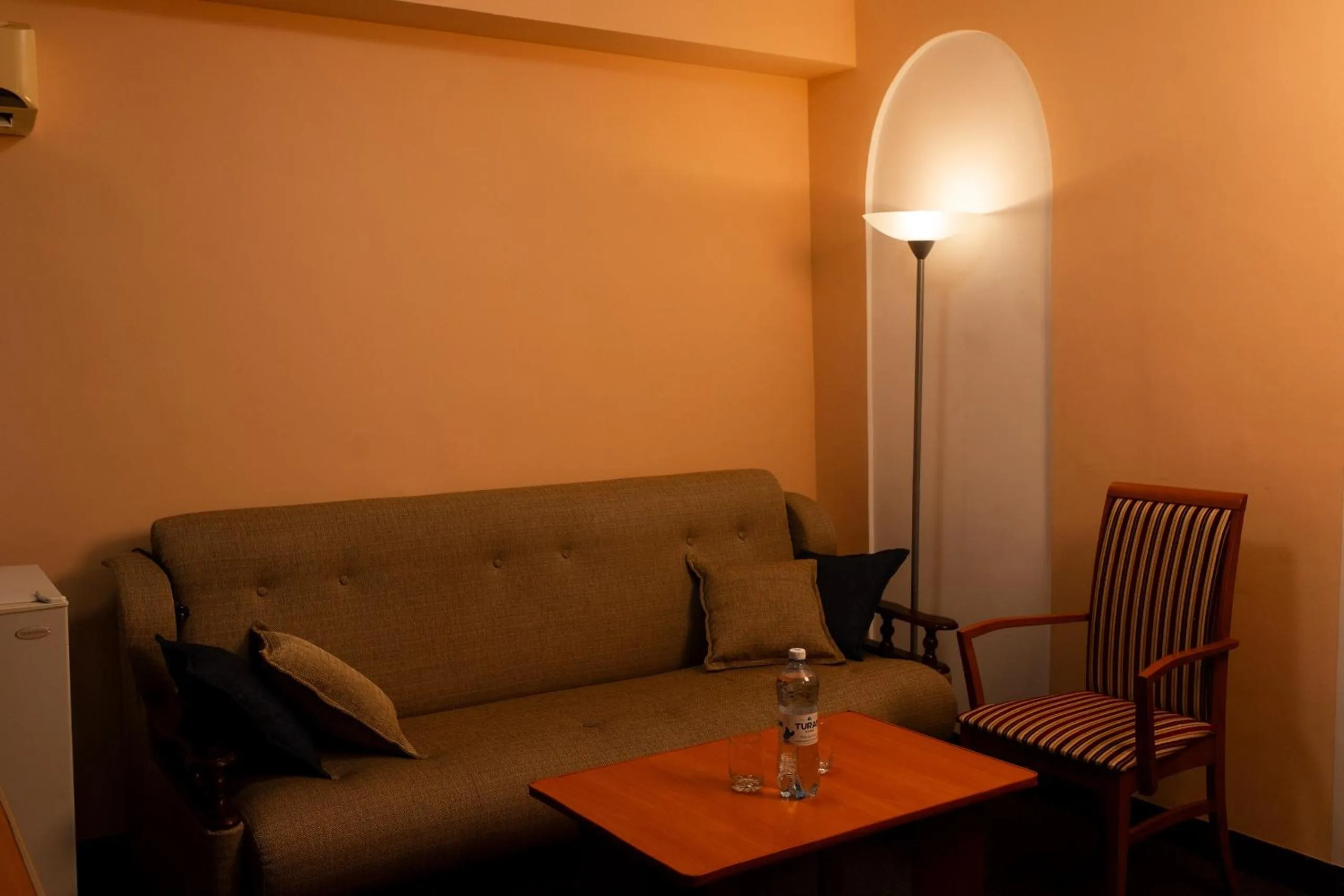 Seating area in Aktobe Hotel