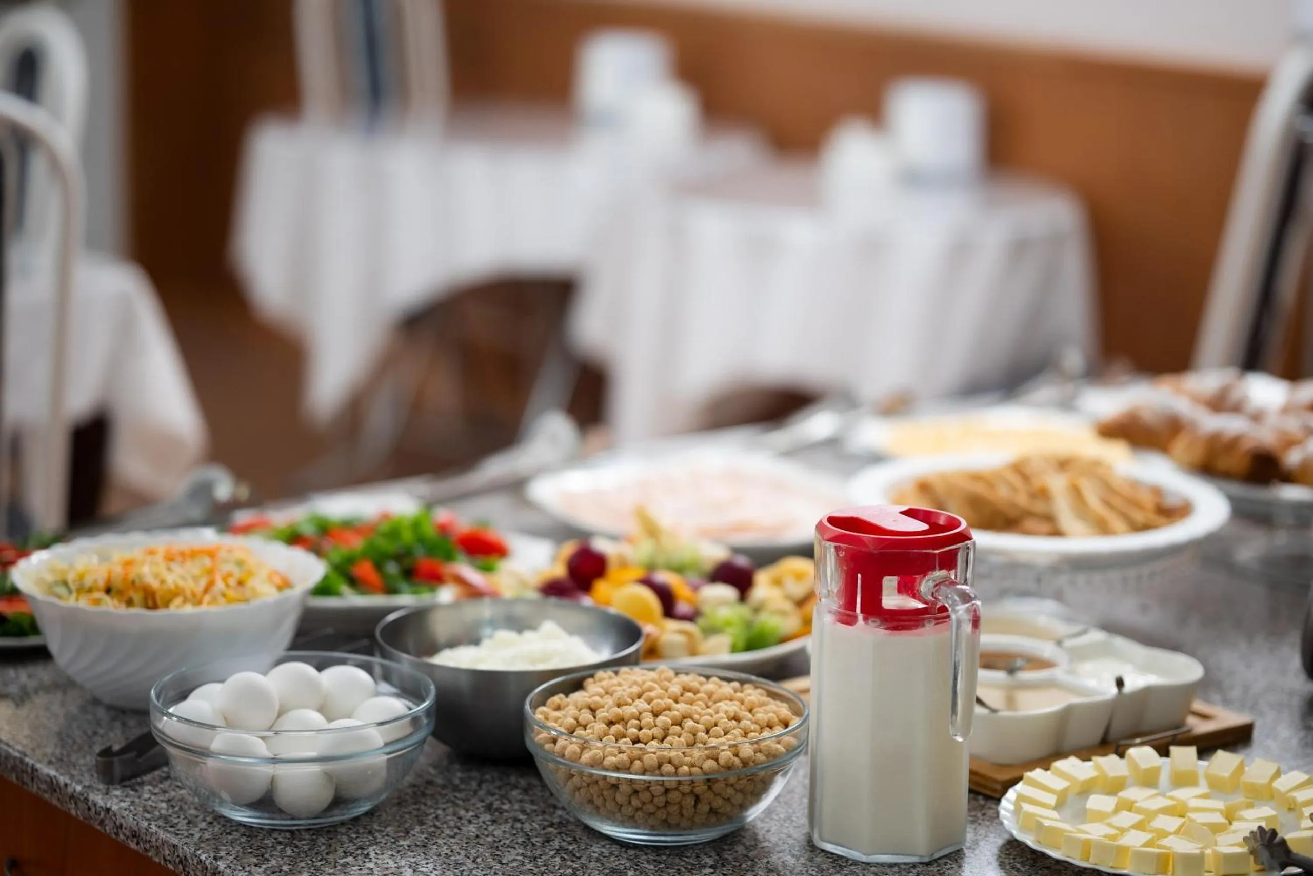 Buffet breakfast in Aktobe Hotel