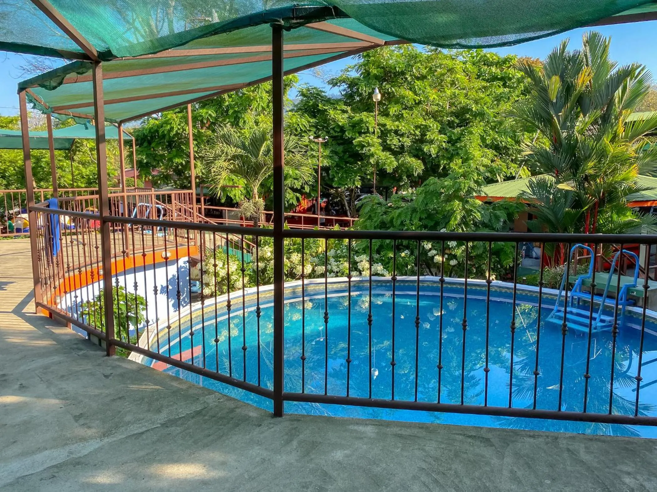 Balcony/Terrace in Hotel Cabinas el Tecal