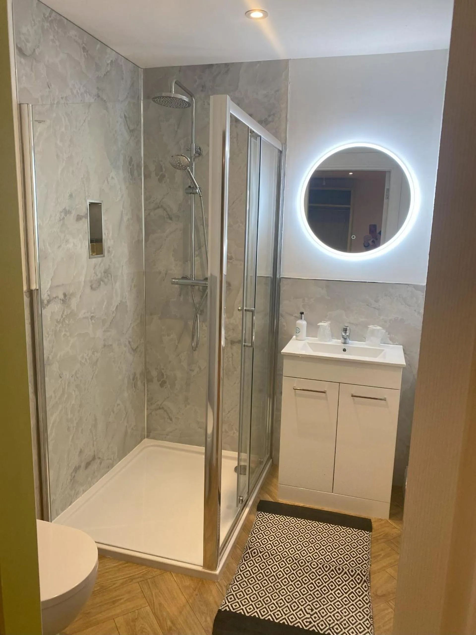 Walsh's Hotel and Apartments