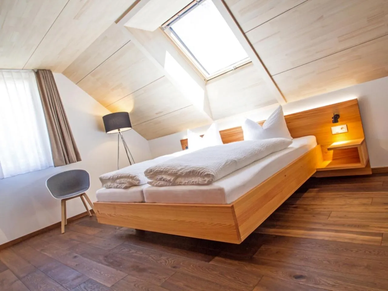 Photo of the whole room, Bed in Gengs Linde