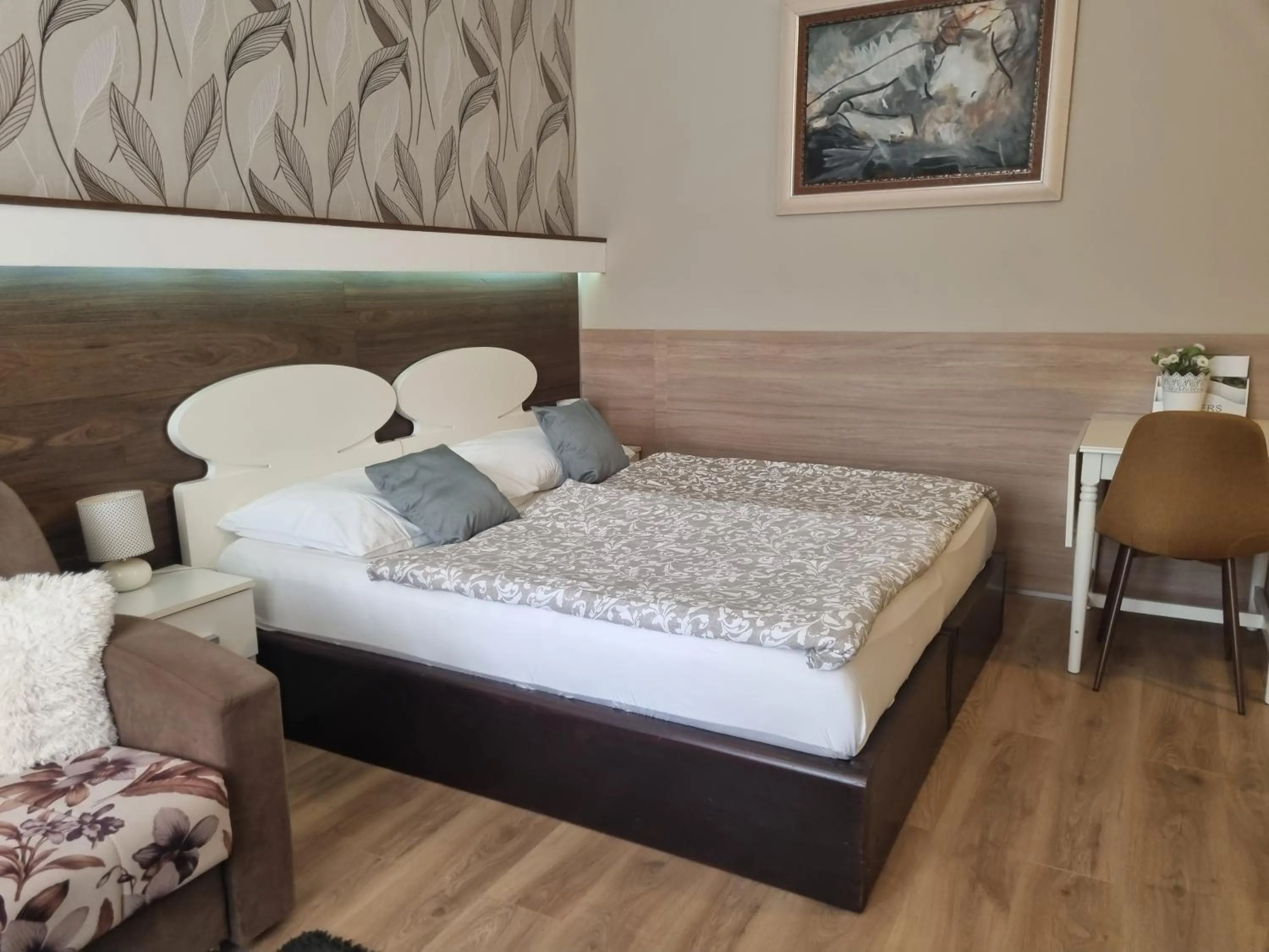 Living room, Bed in Villa Lucia - Apartments&Rooms