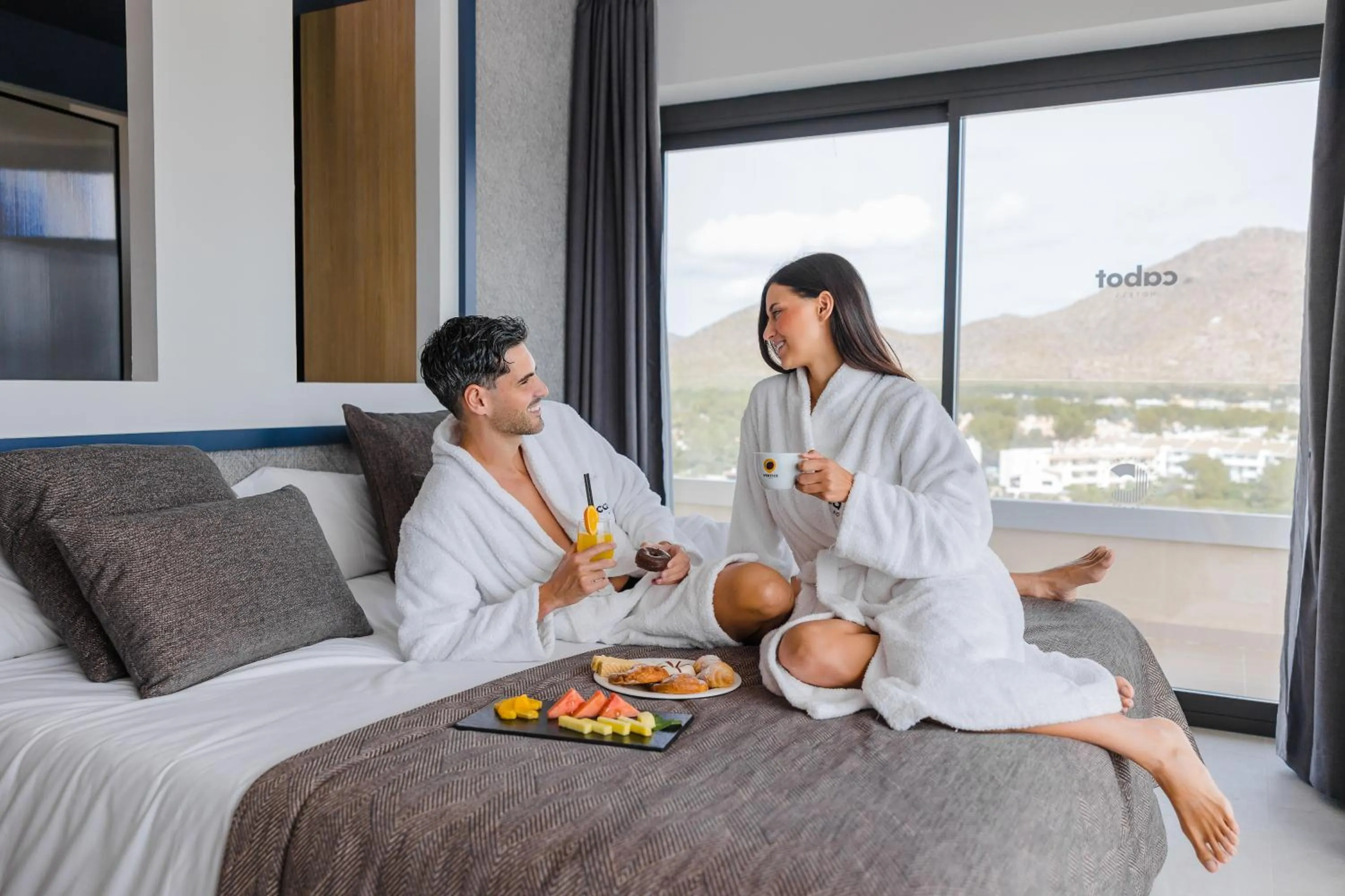 Bed in Cabot Pollensa Park Spa