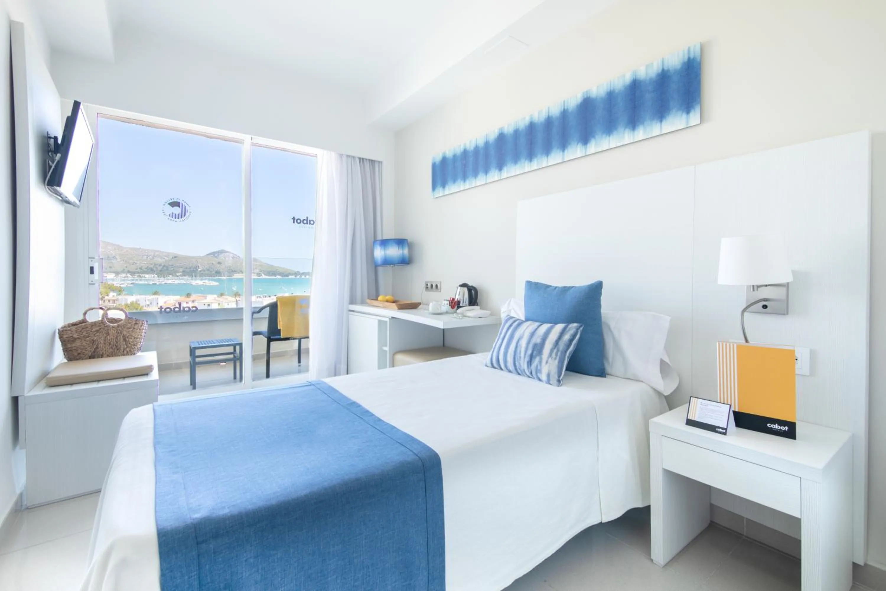 Bed in Cabot Pollensa Park Spa