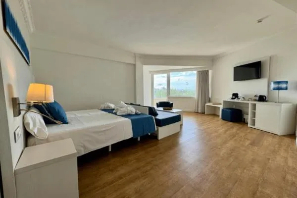 Bed in Cabot Pollensa Park Spa