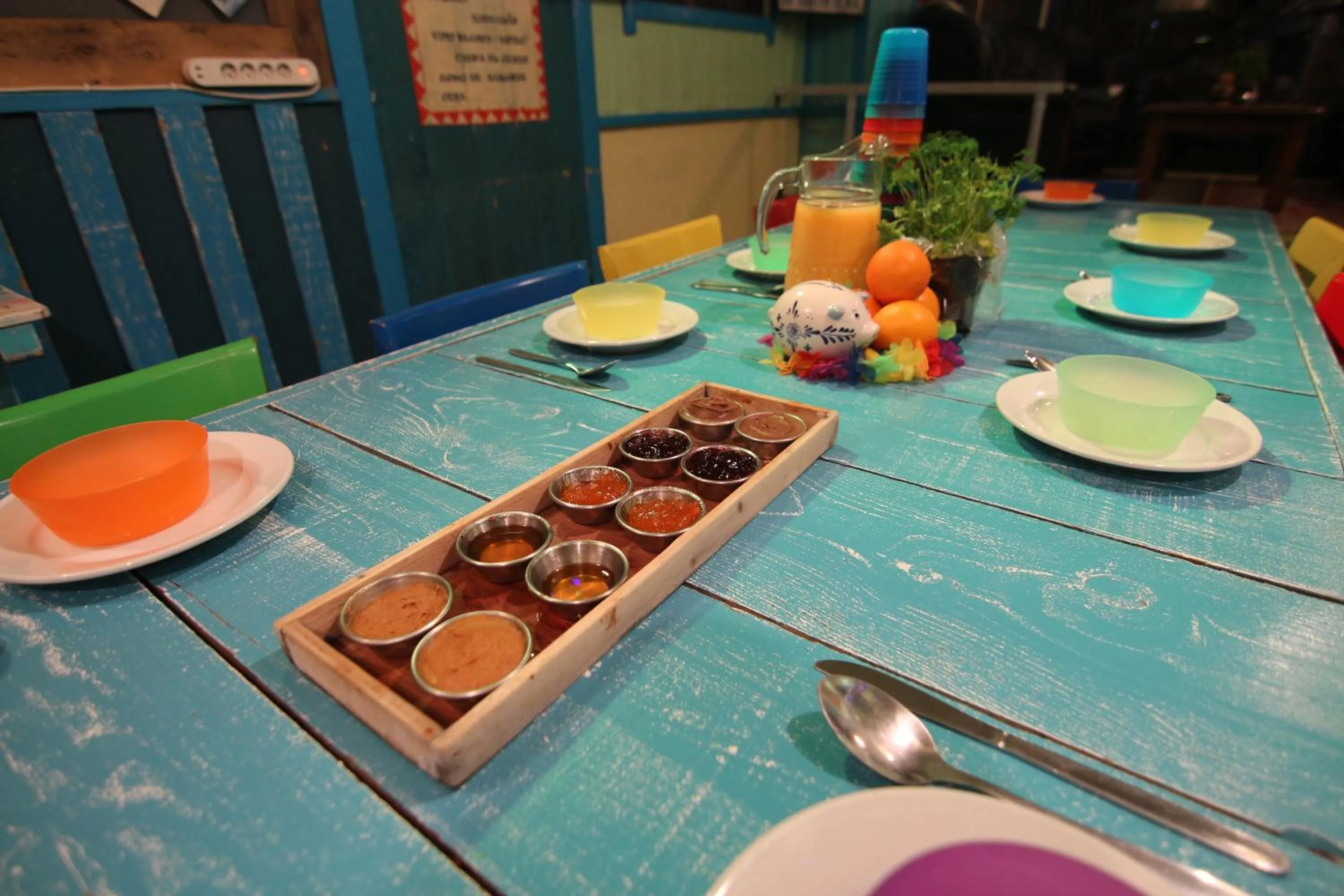 Restaurant/places to eat in The Flying Pig Beach Hostel Age 18 to 40