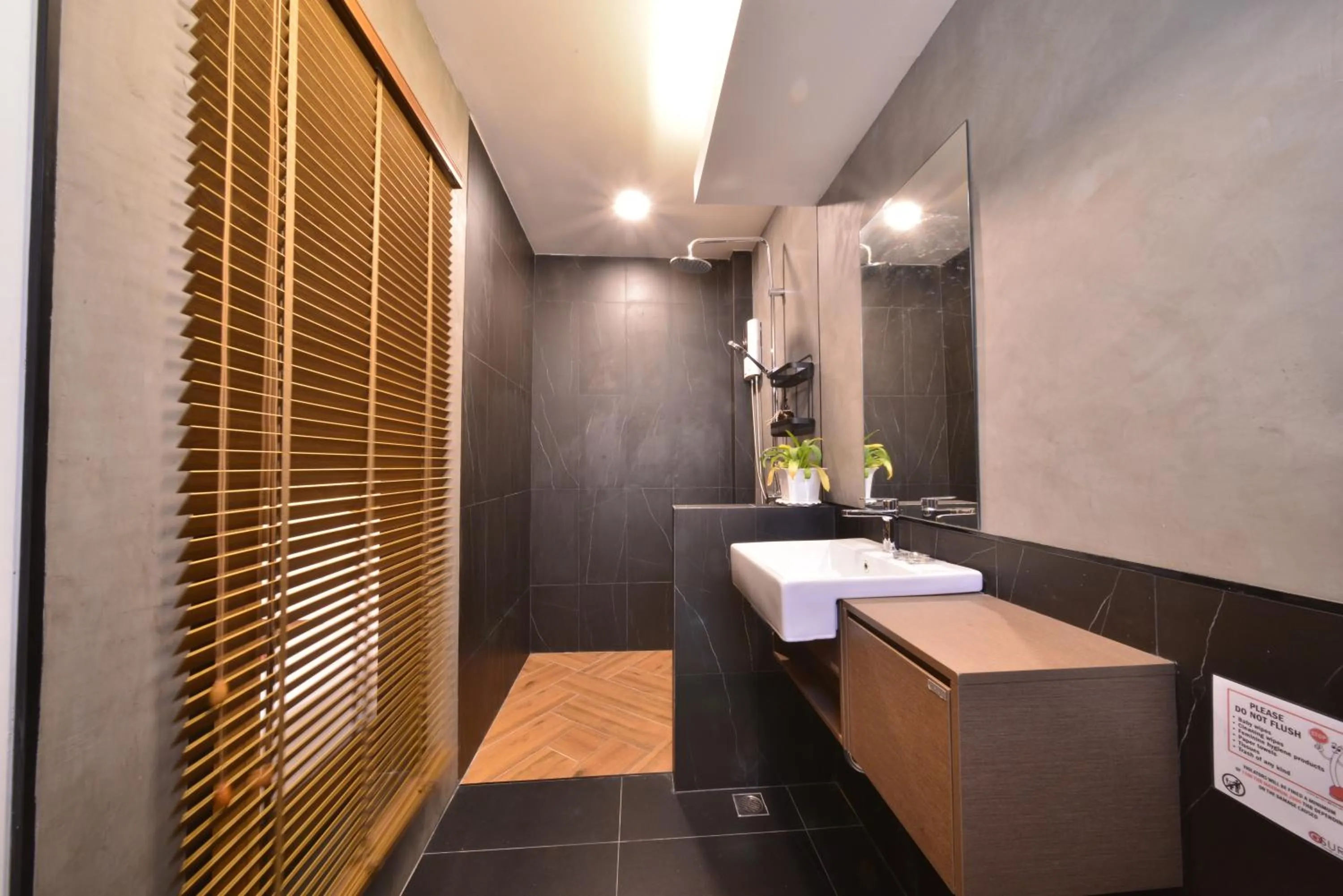 Bathroom in Sureena Hotel