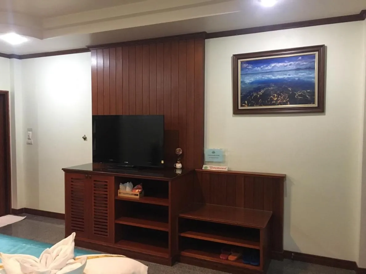 Decorative detail in Busyarin Hotel