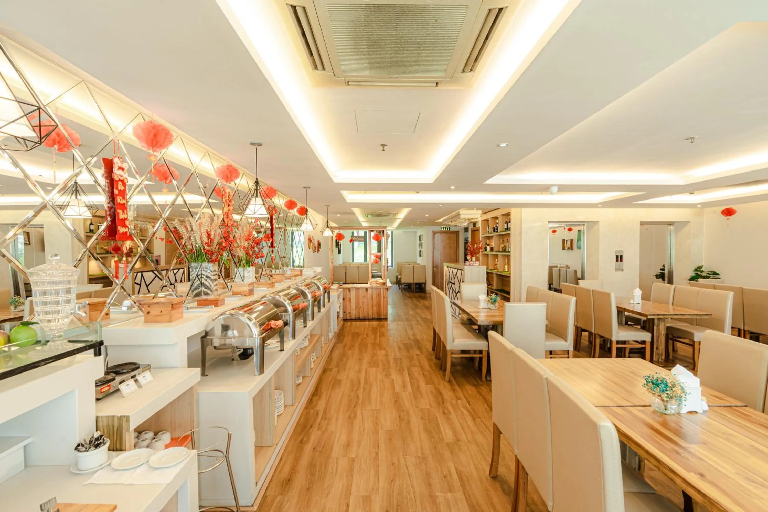 Restaurant/places to eat in Terra boutique hotel