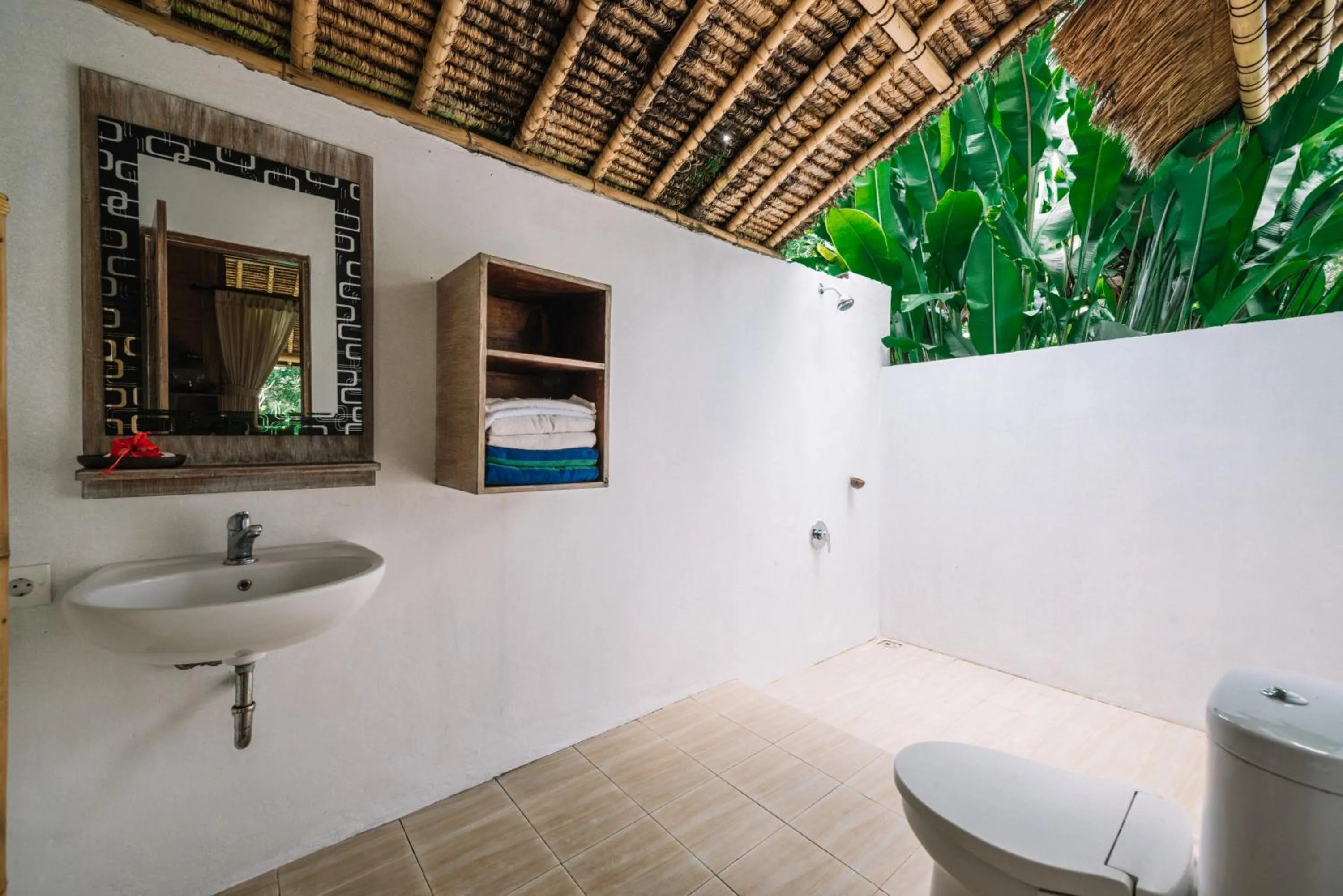 Bathroom in Bersila La Maison Du Bonheur