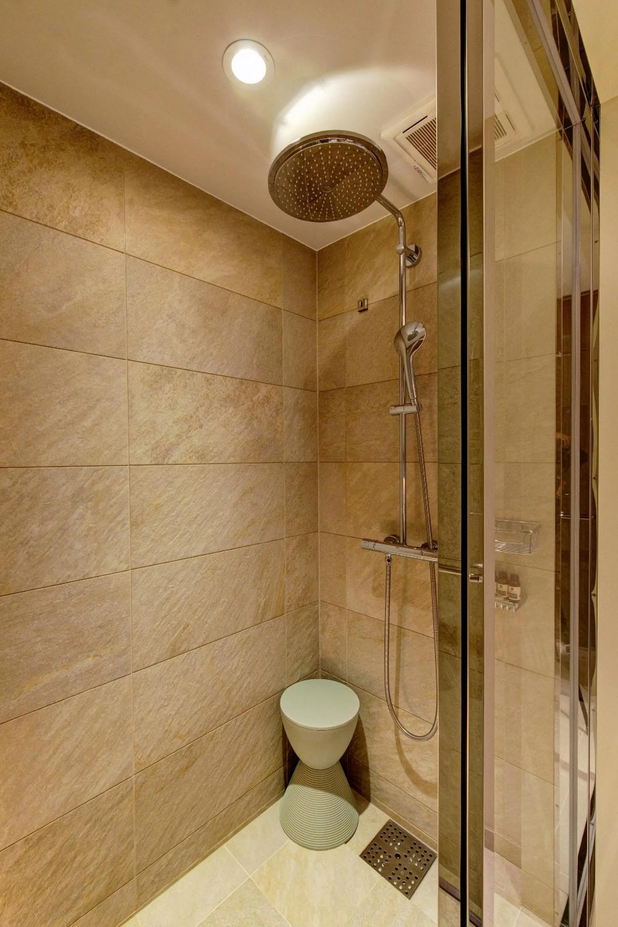 Bathroom in Oakwood Premier Tokyo